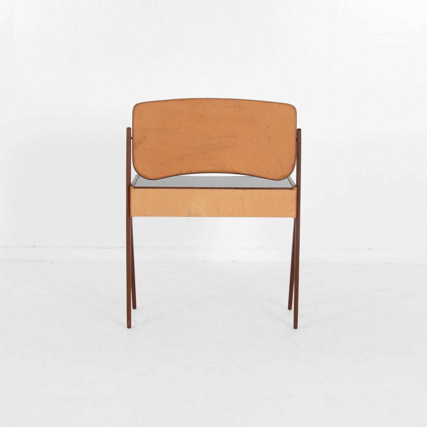 Arne Vodder ドレッサー