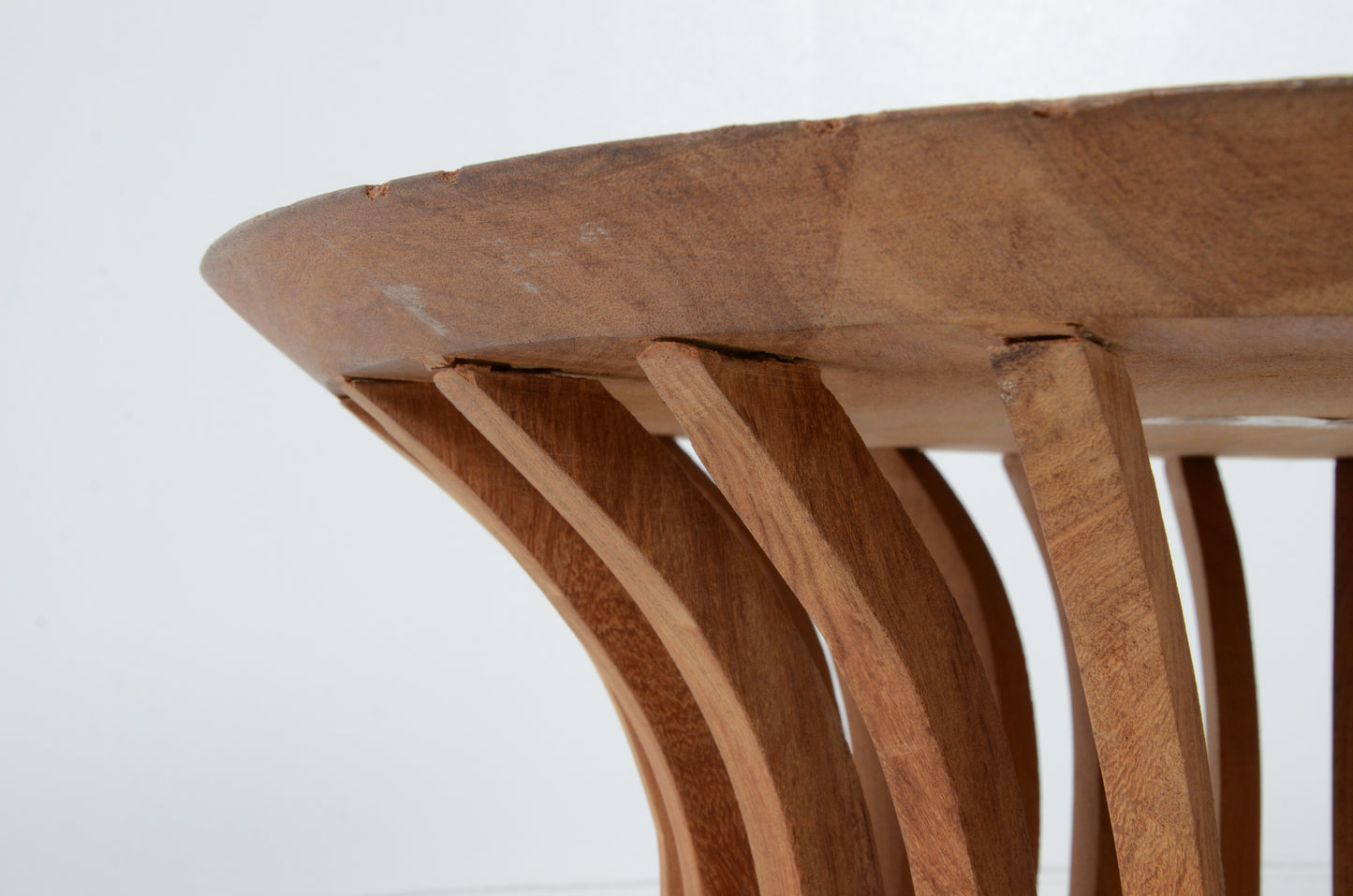 ラウンドローテーブル