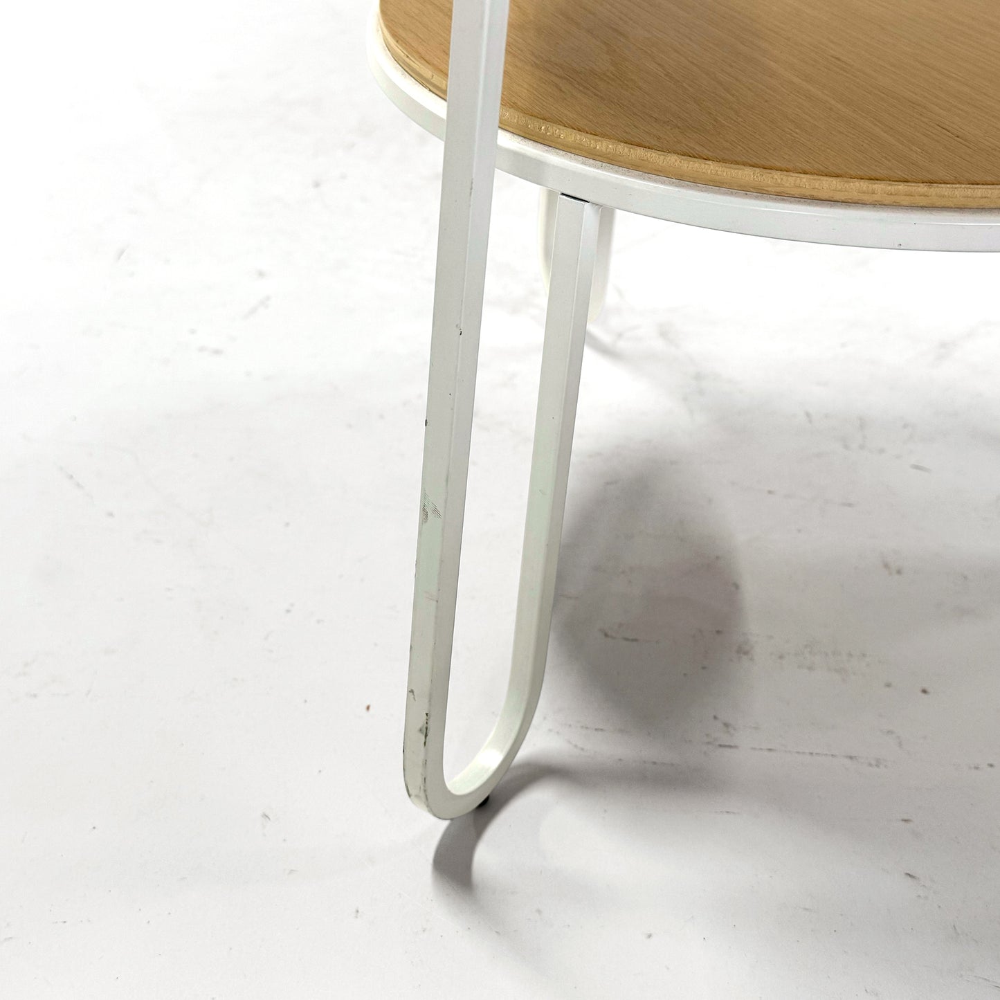 ラウンドサイドテーブル HARTO