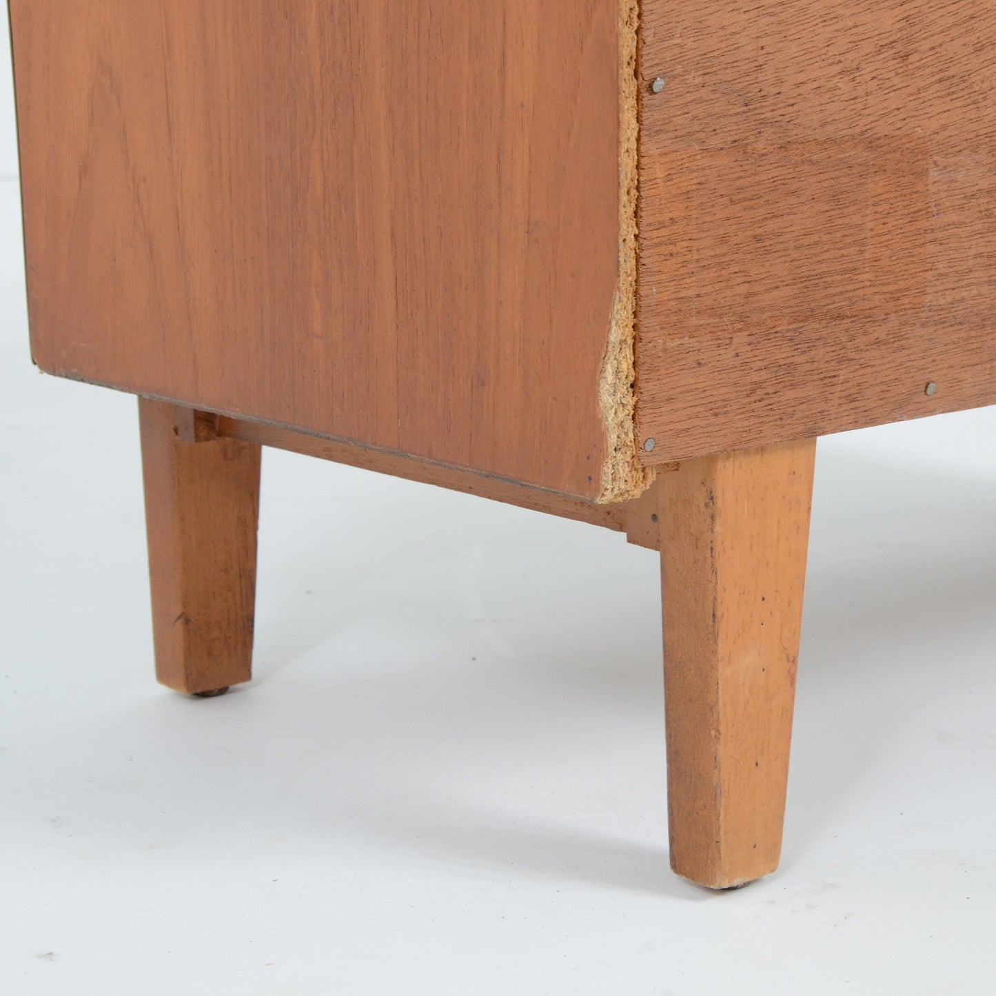 カクテルキャビネット