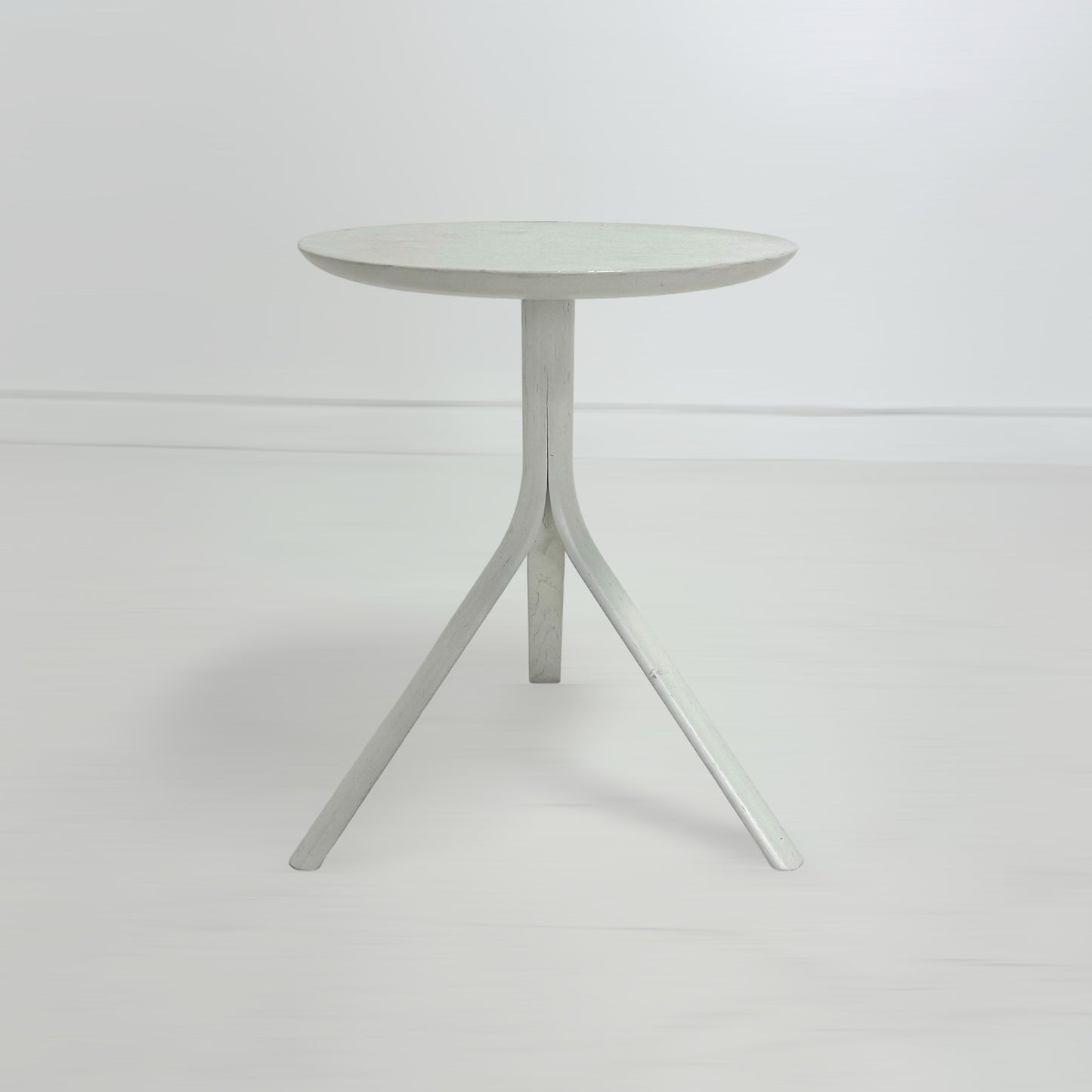 カフェテーブル