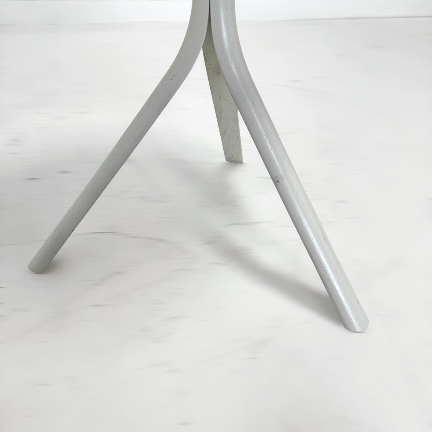 カフェテーブル