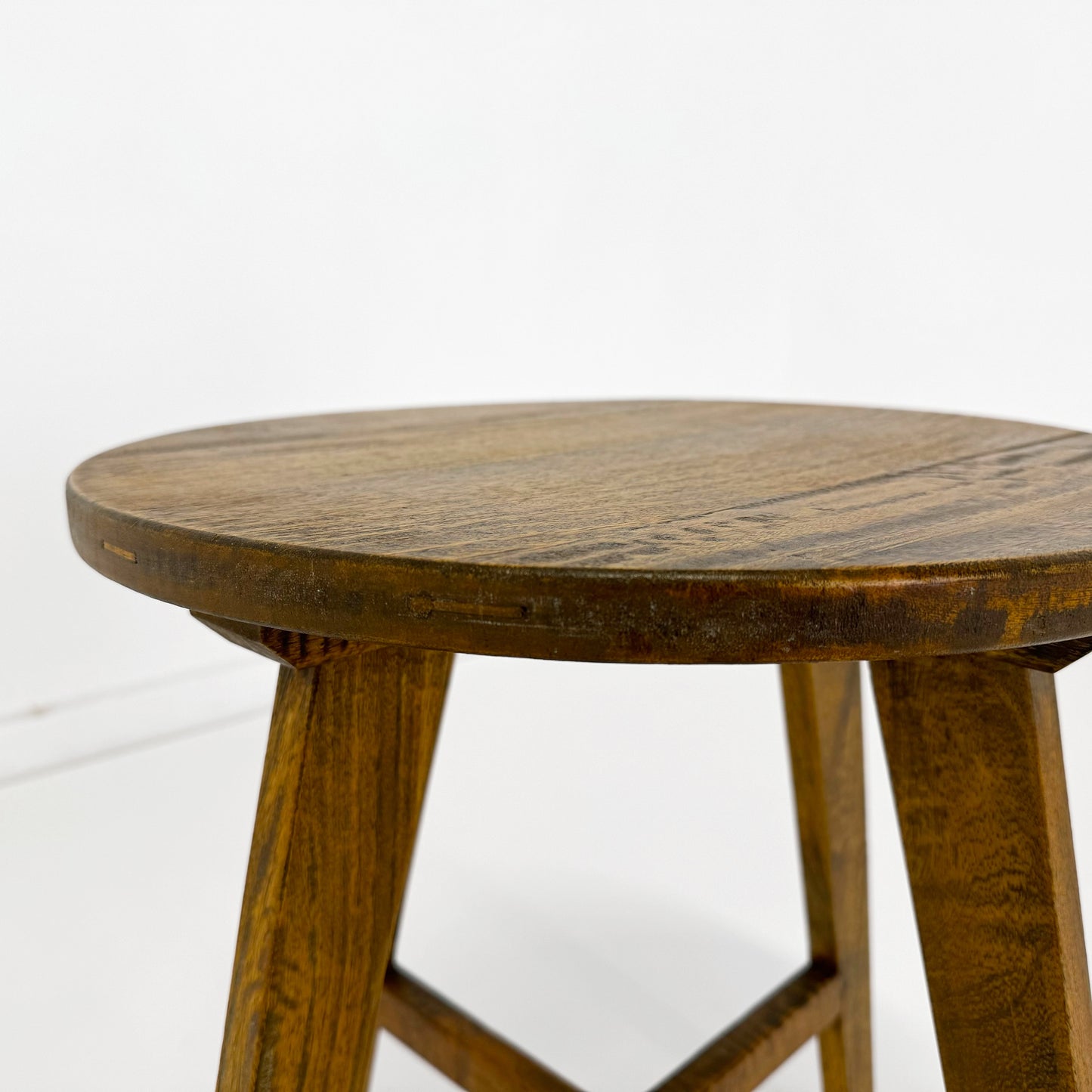 old maison ラウンドテーブル