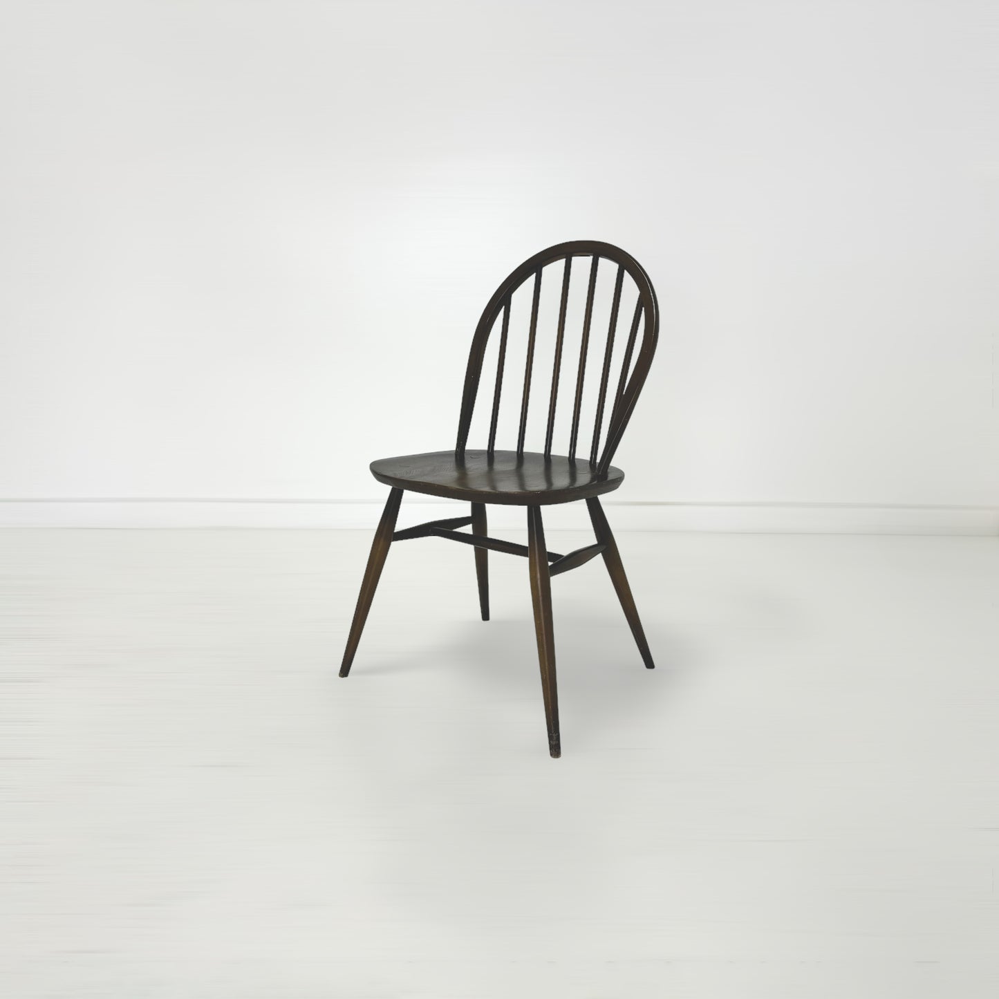 ERCOL ラウンドバックチェア