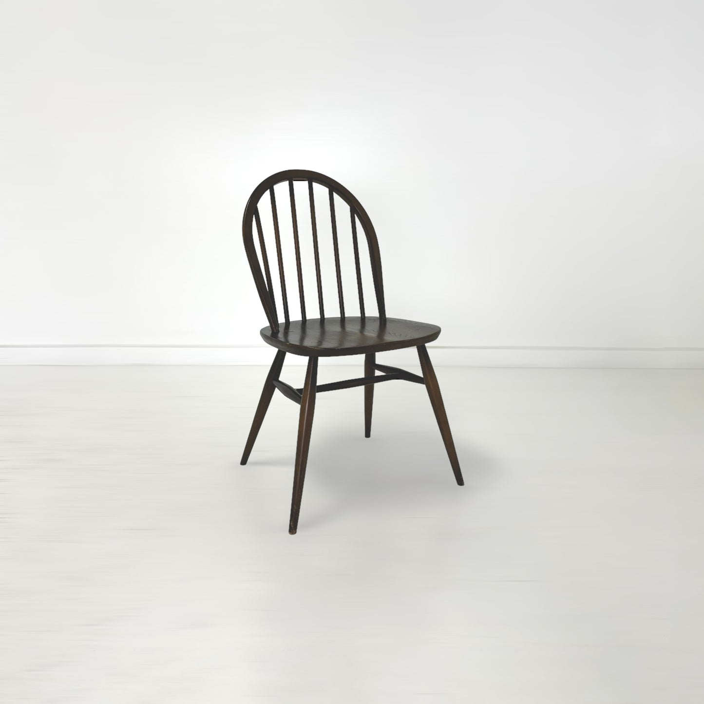 ERCOL ラウンドバックチェア