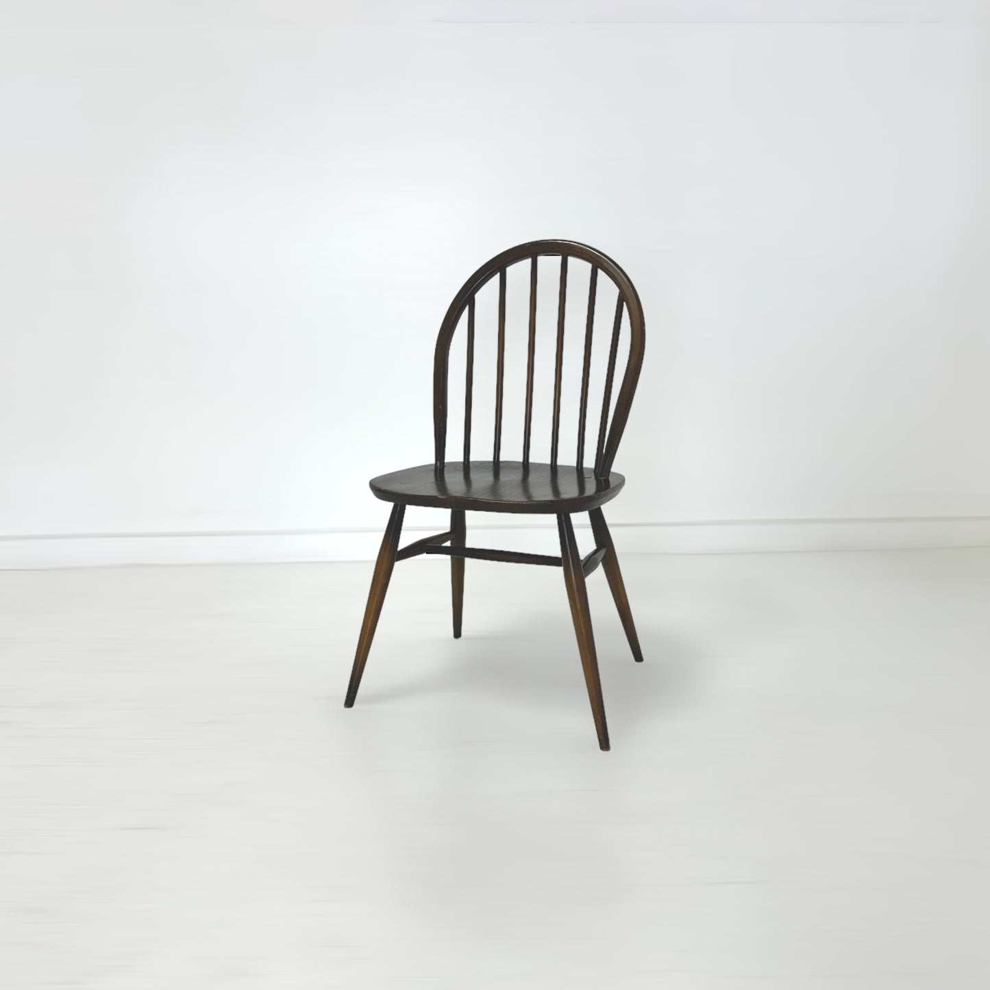 ERCOL ラウンドバックチェア