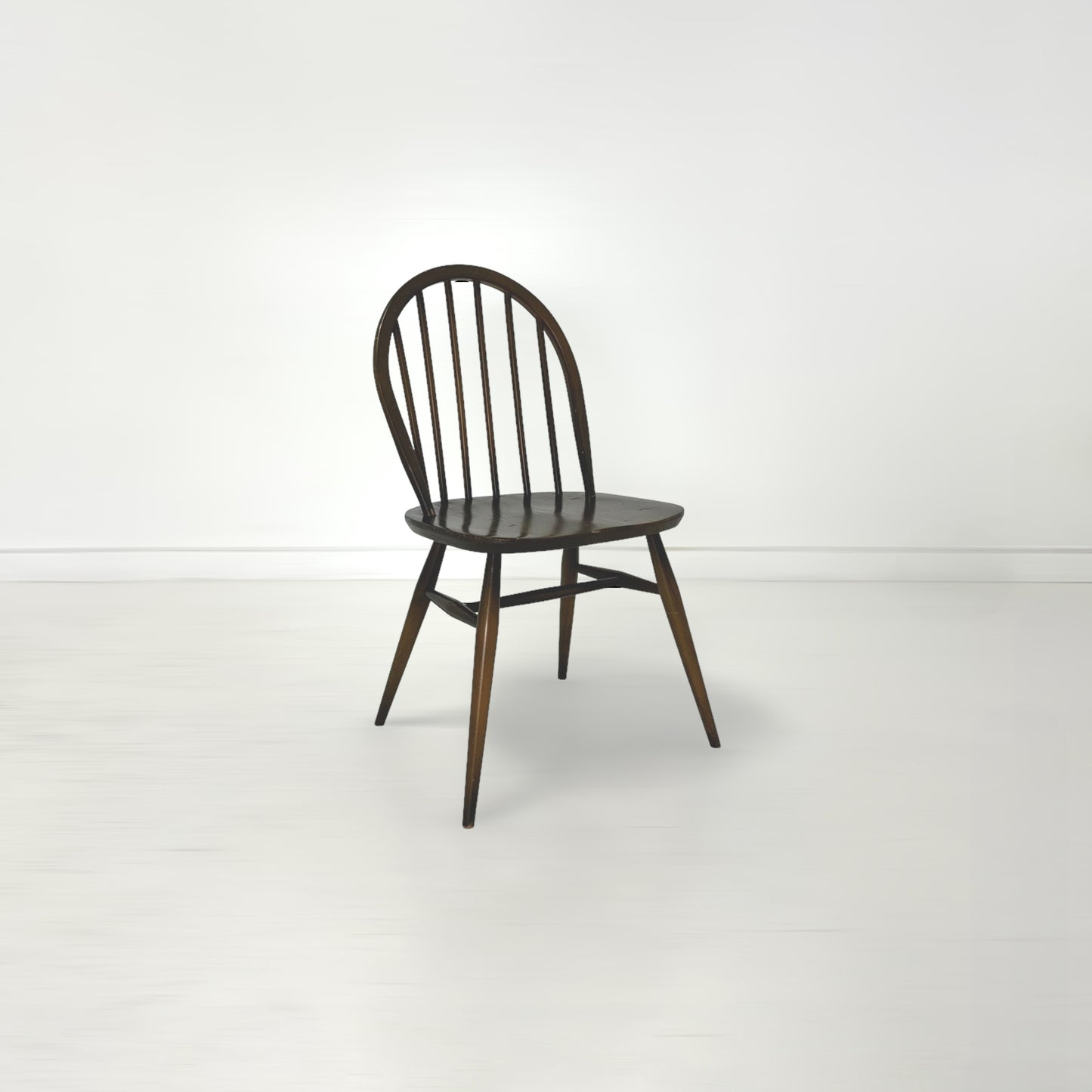 ERCOL ラウンドバックチェア