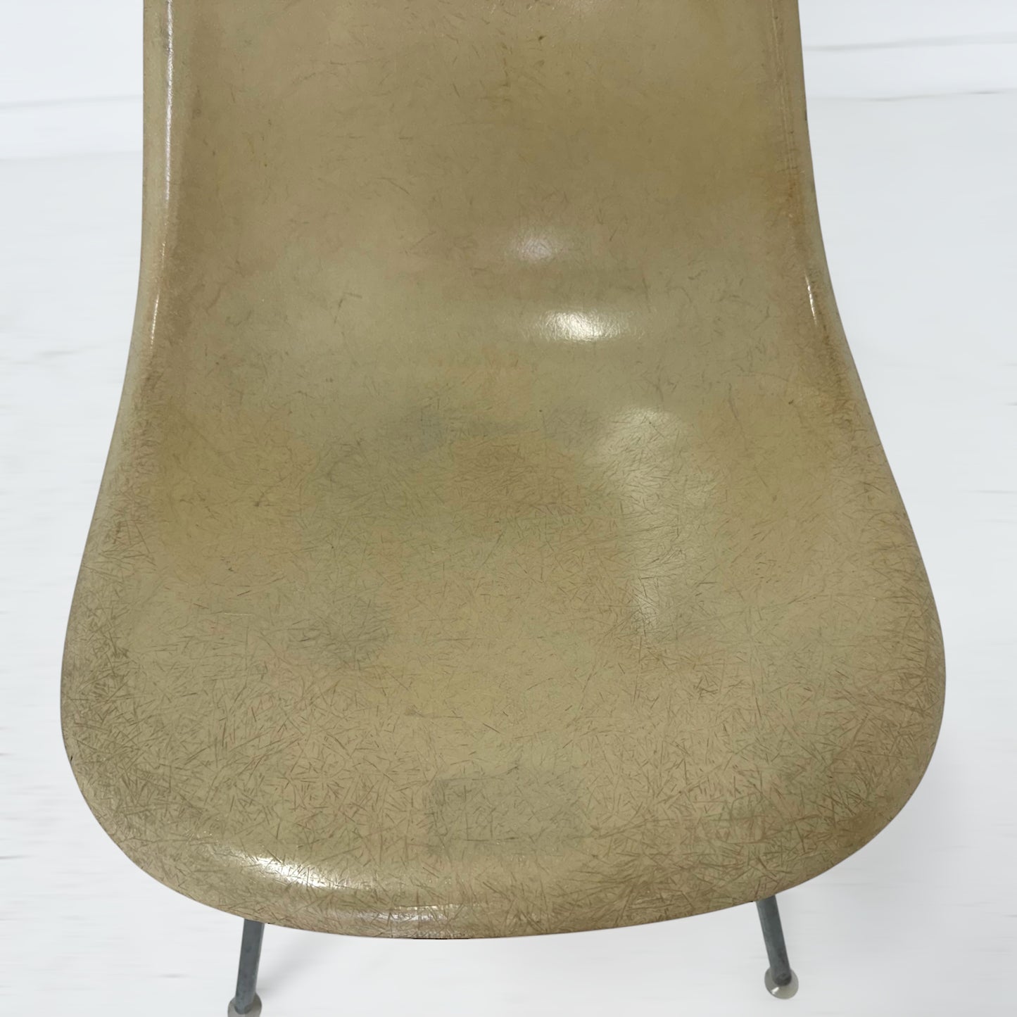 イームズ シェルチェア