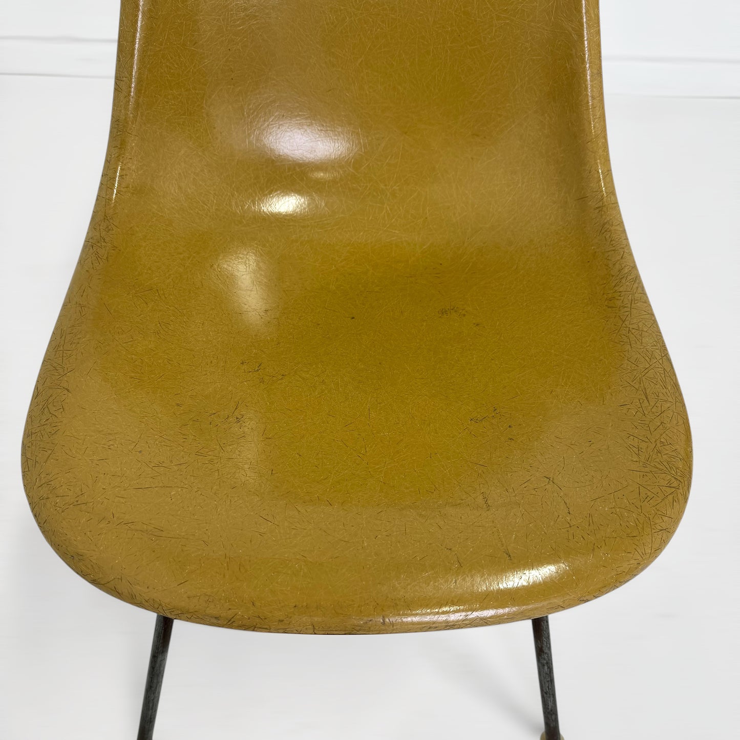 イームズシェルチェア