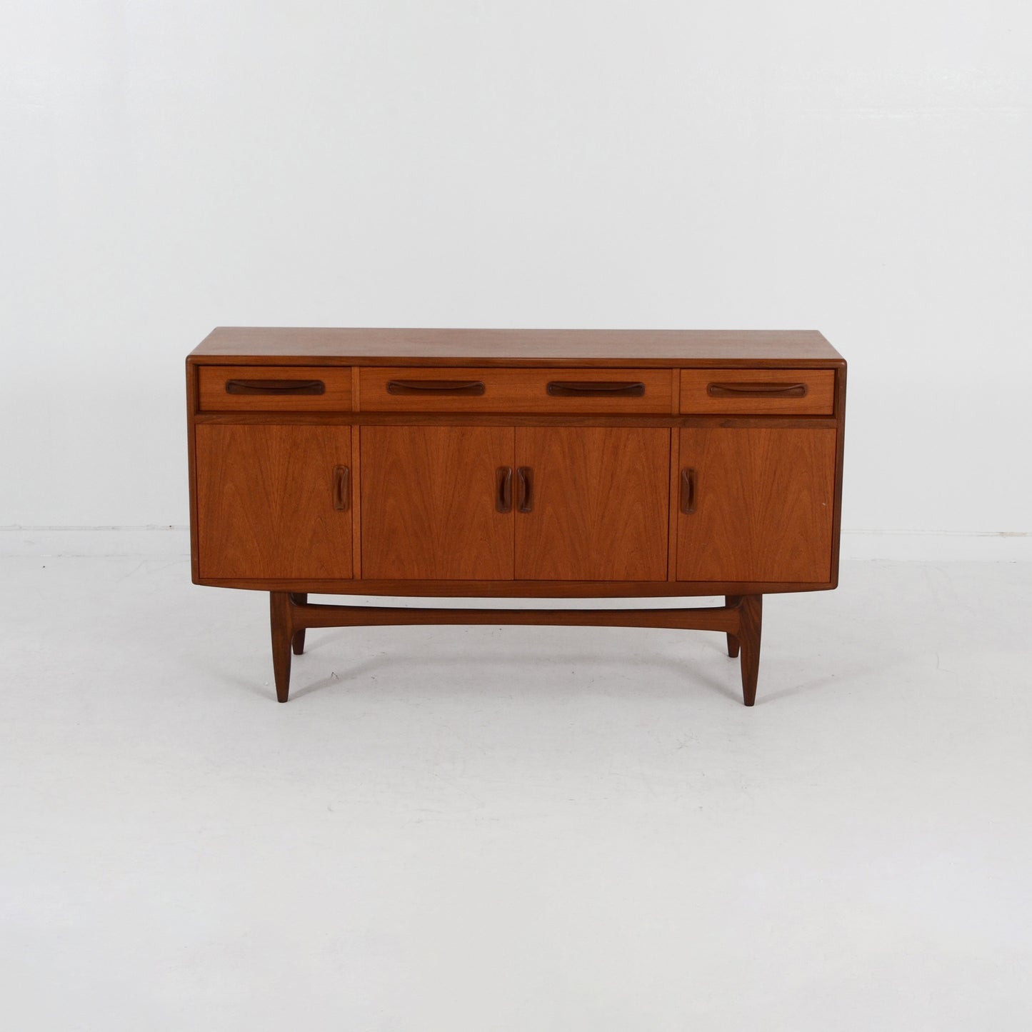 ご売約済）G-PLAN Fresco ショートサイドボード