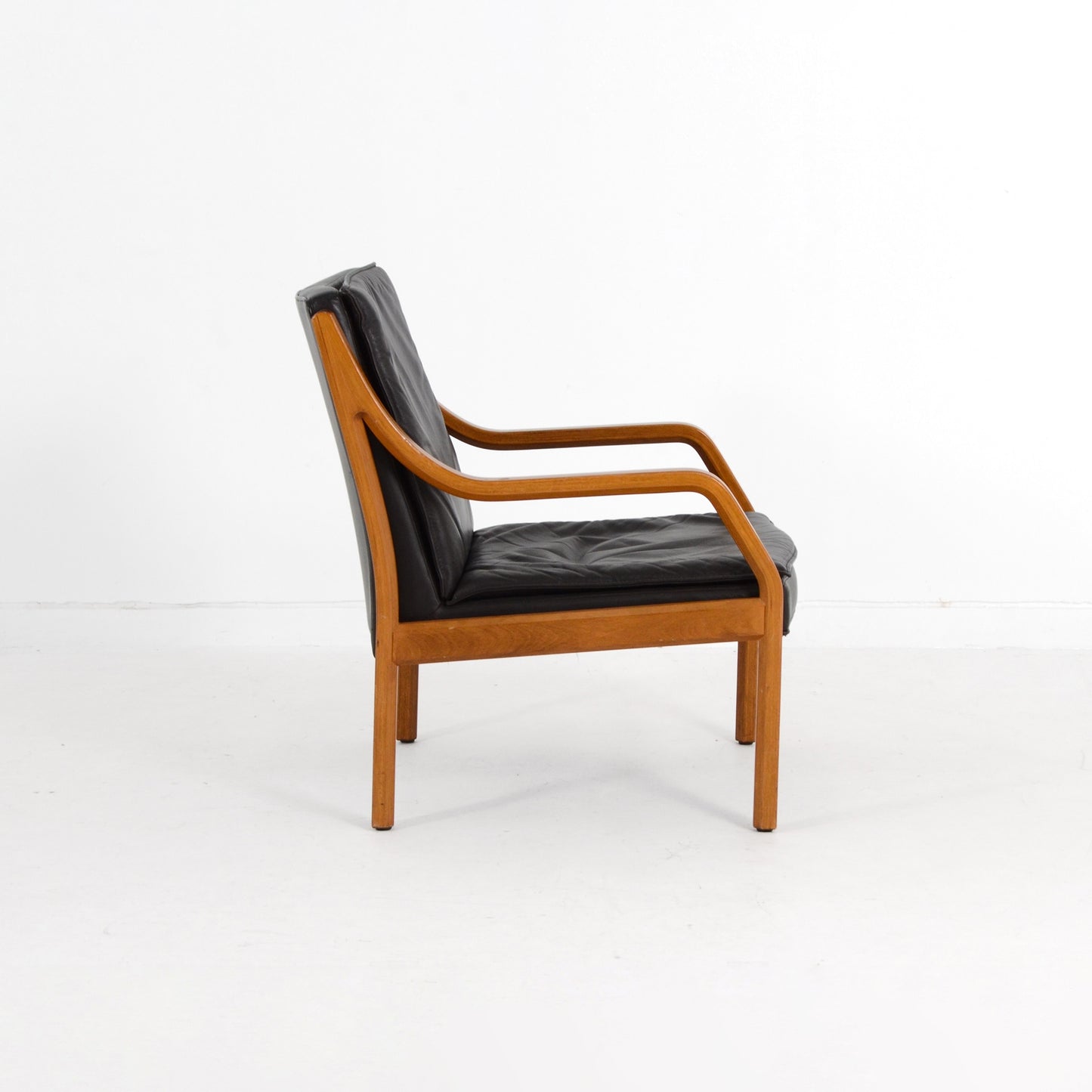 Walter Knoll レザーアームチェア