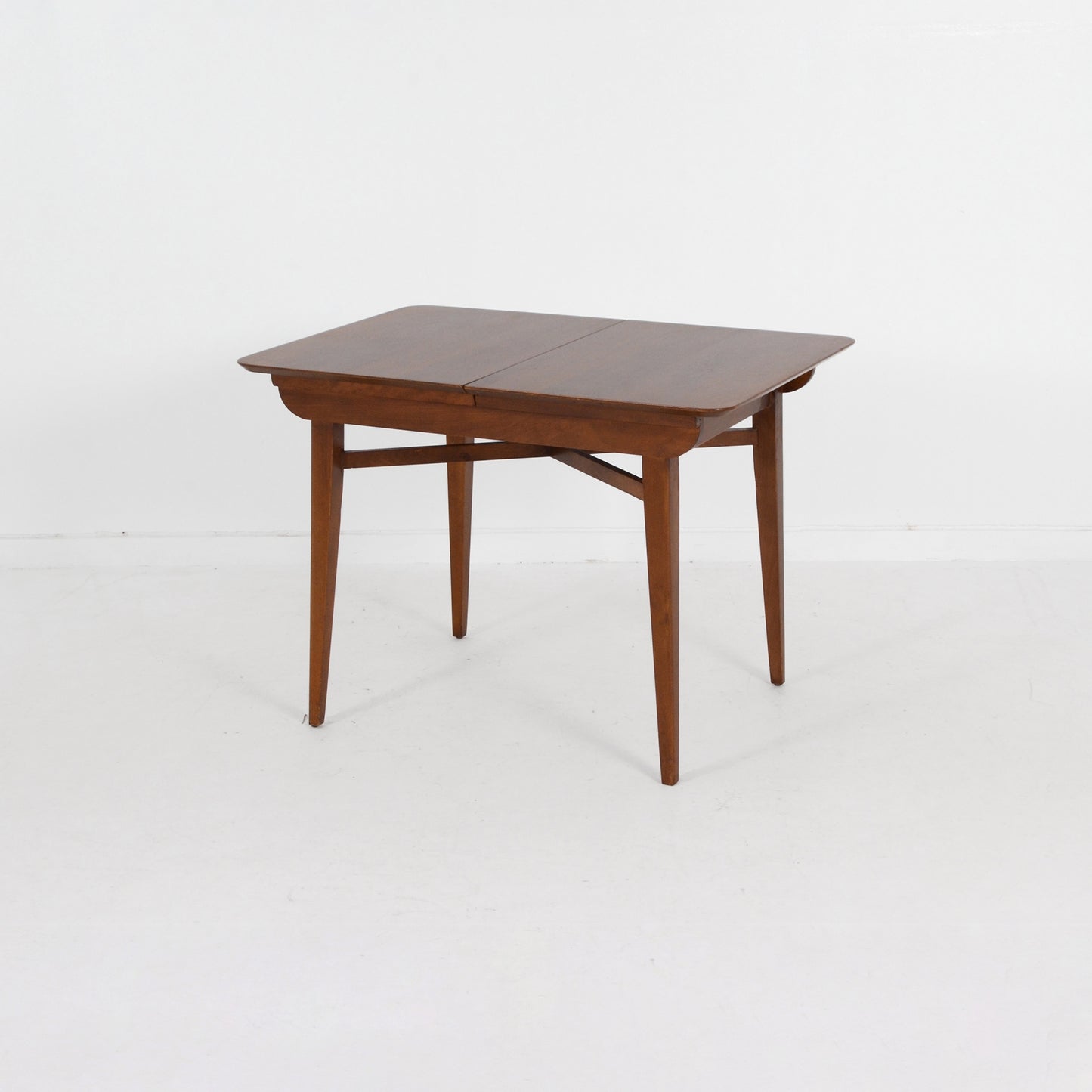 Beautility ティーテーブル