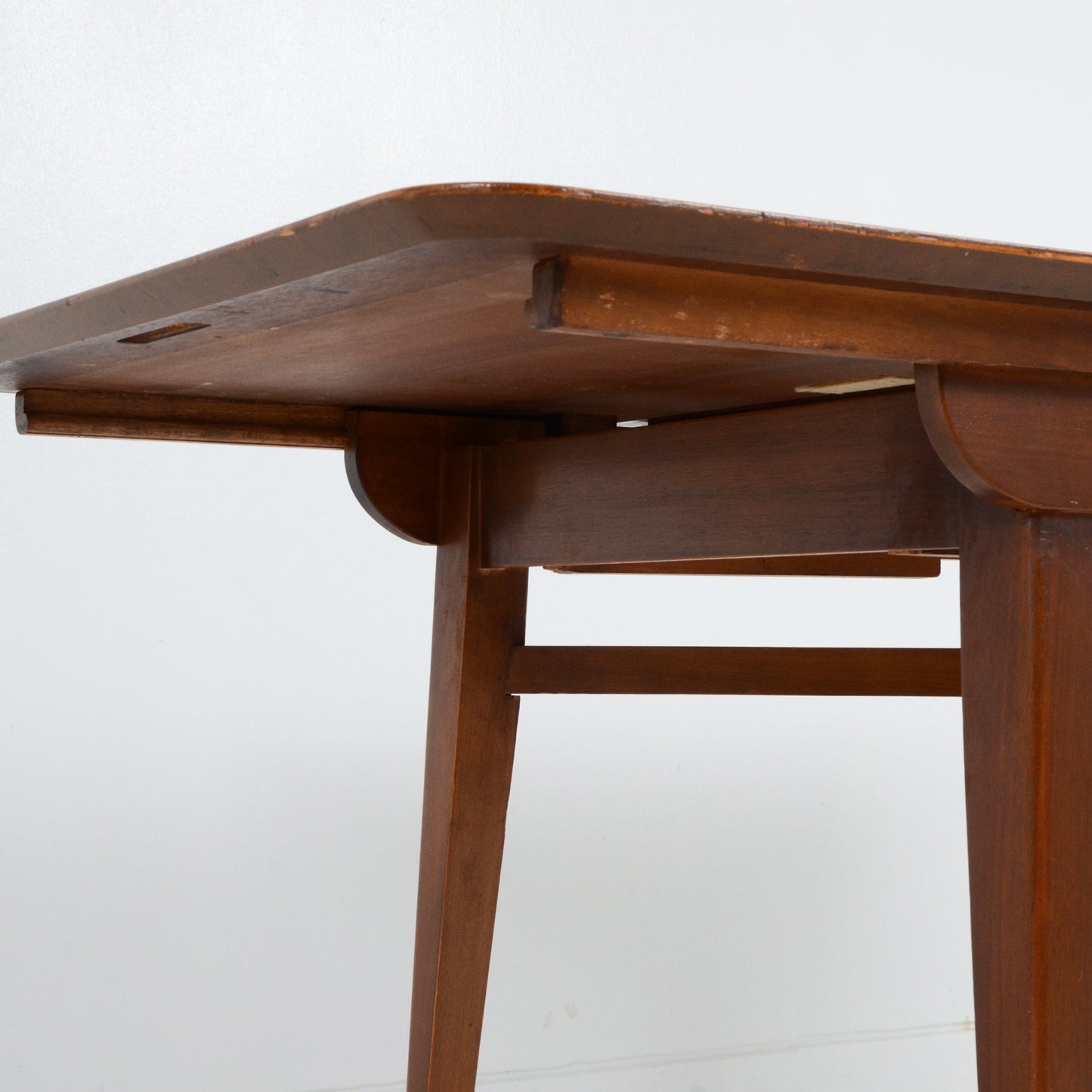 Beautility ティーテーブル