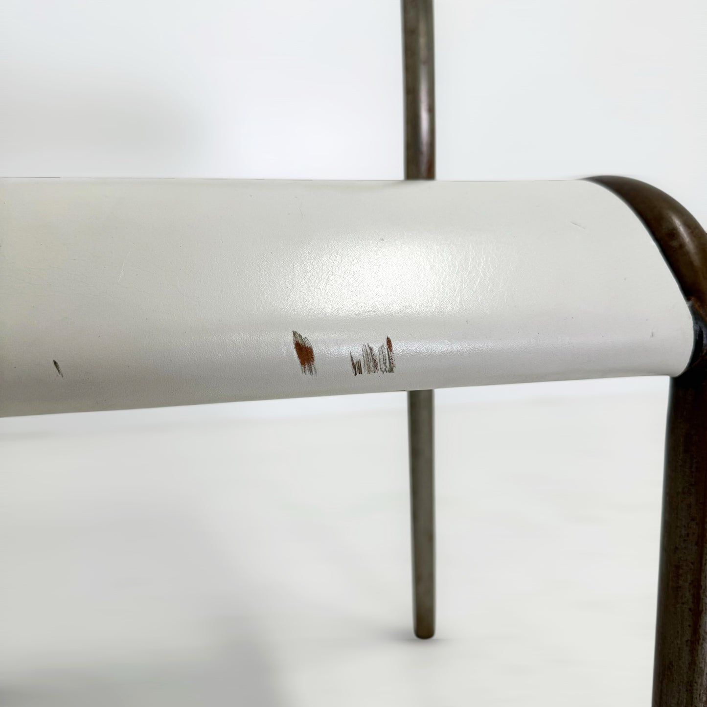 メタルスクールチェア