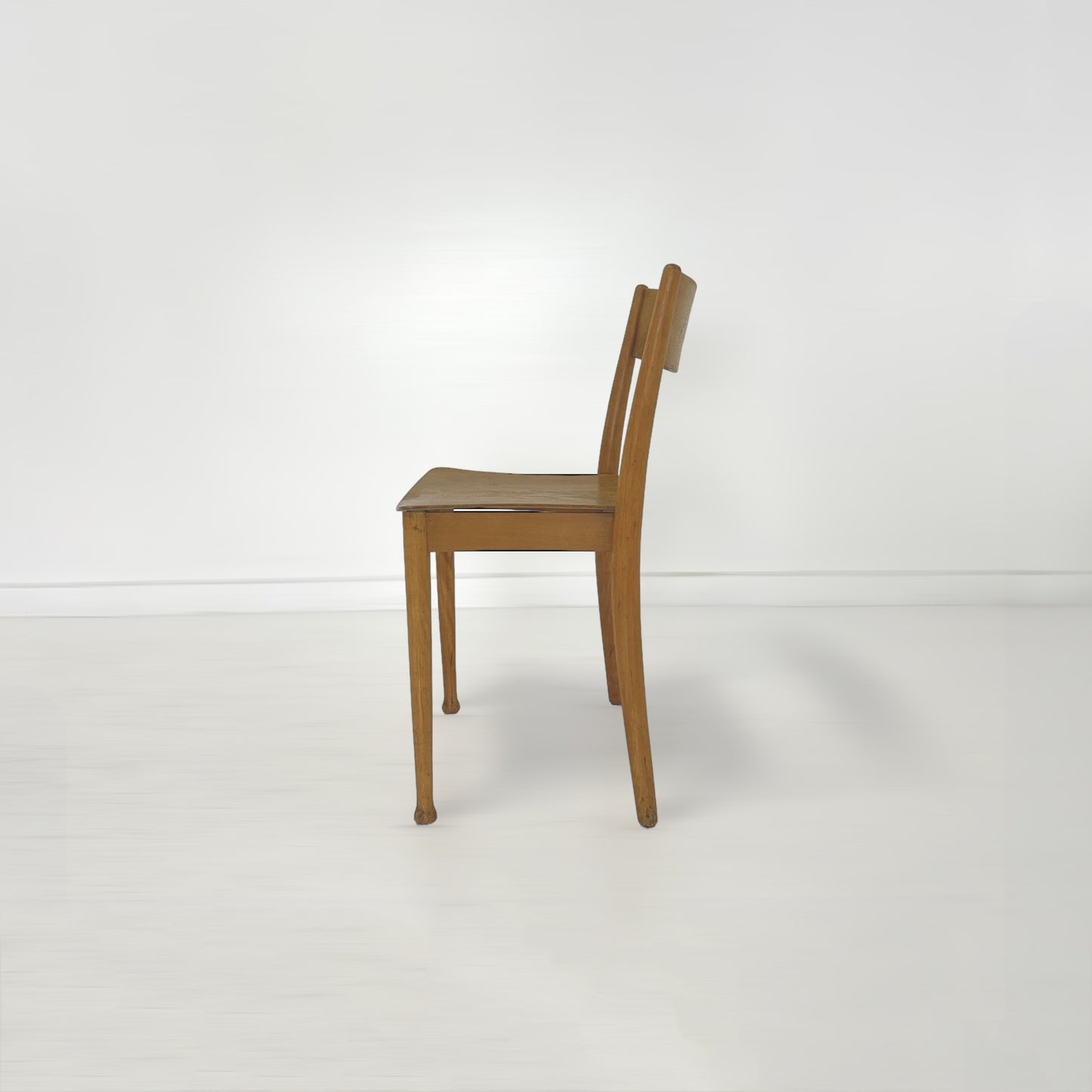 スタッキングチェア