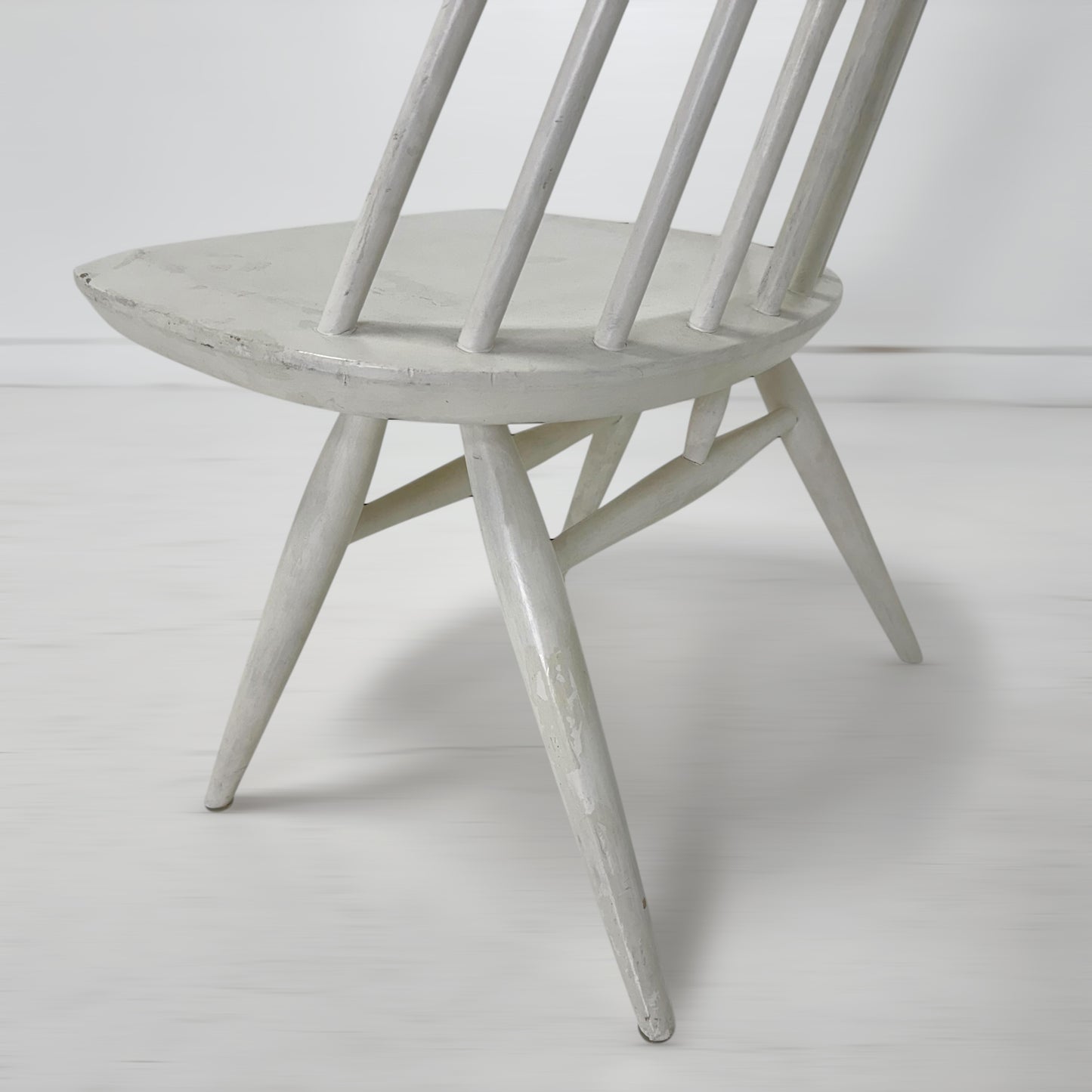 マドモアゼルチェア Ilmari Tapiovaara(イルマリ･タピオヴァーラ)