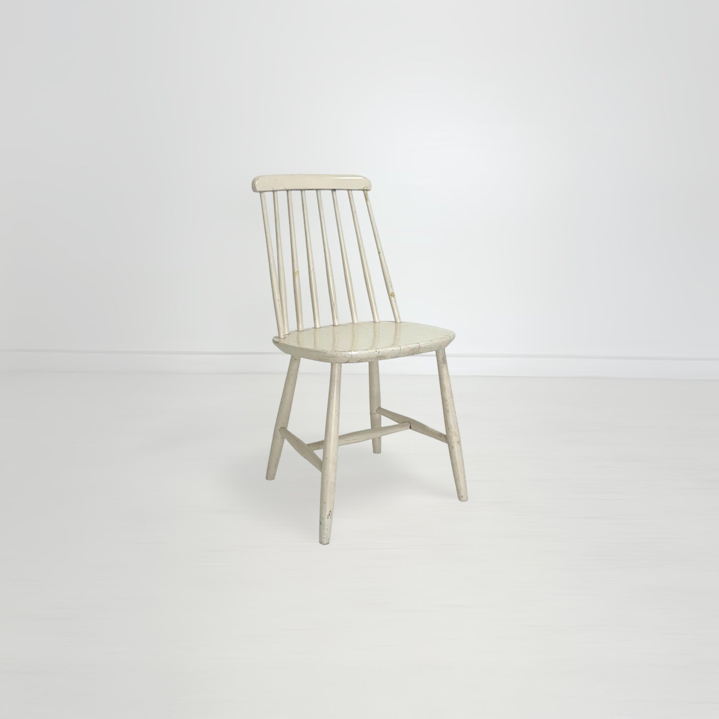 ホワイトチェア