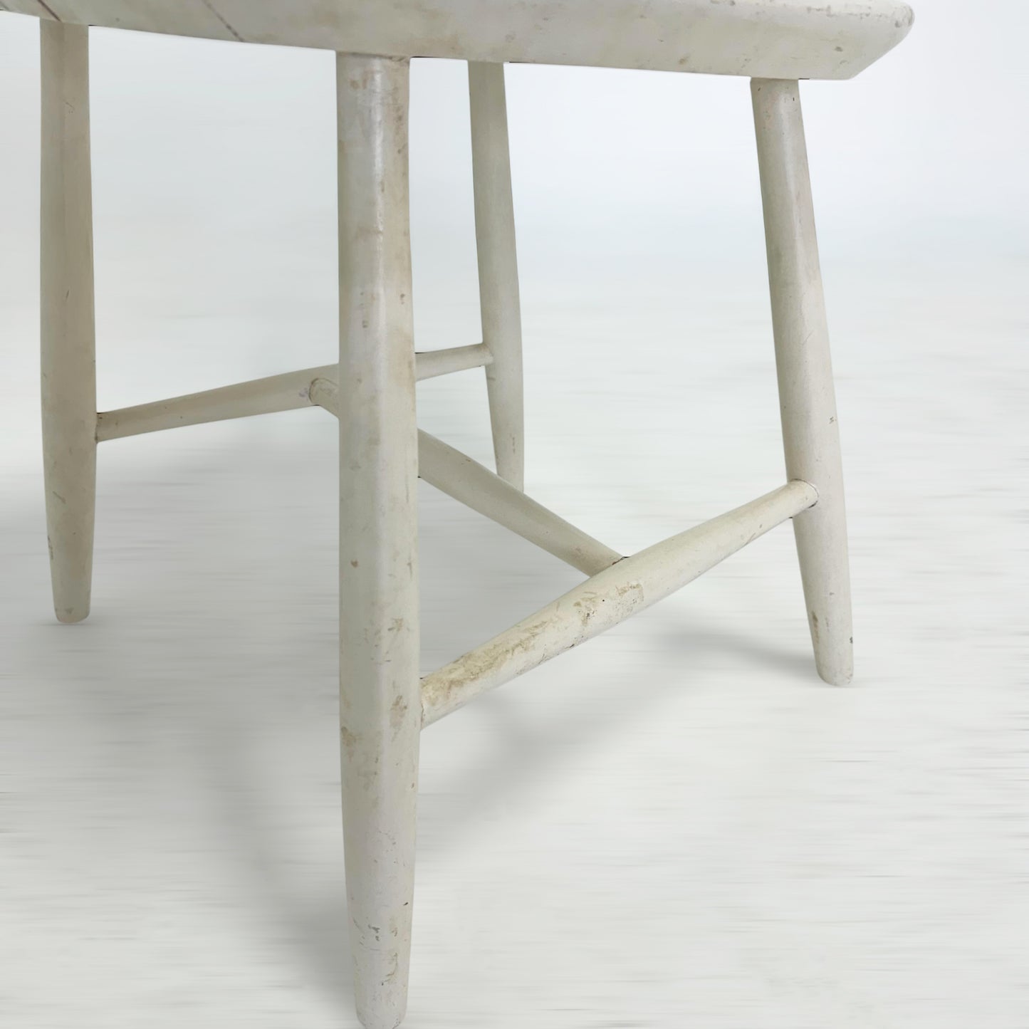 ホワイトチェア