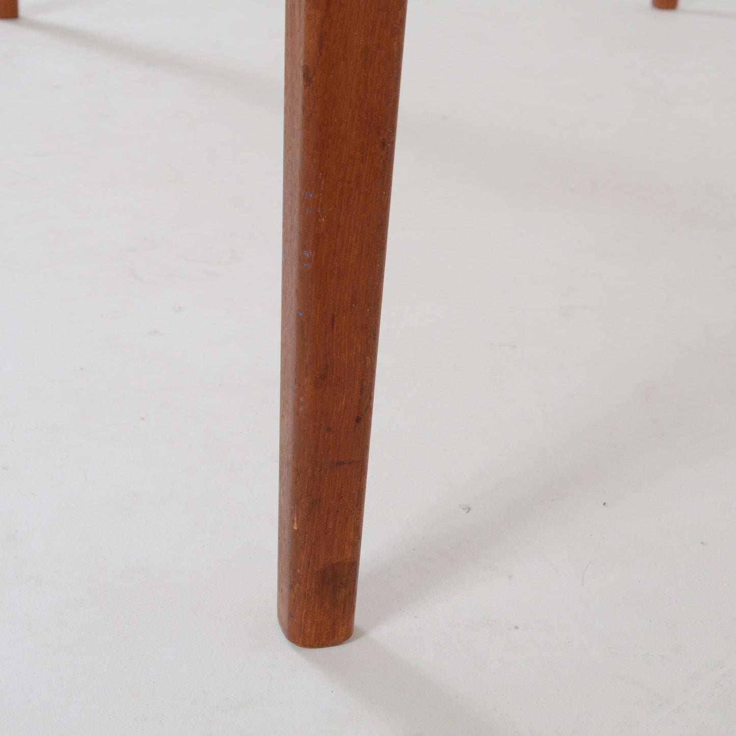 伸長式ダイニングテーブル