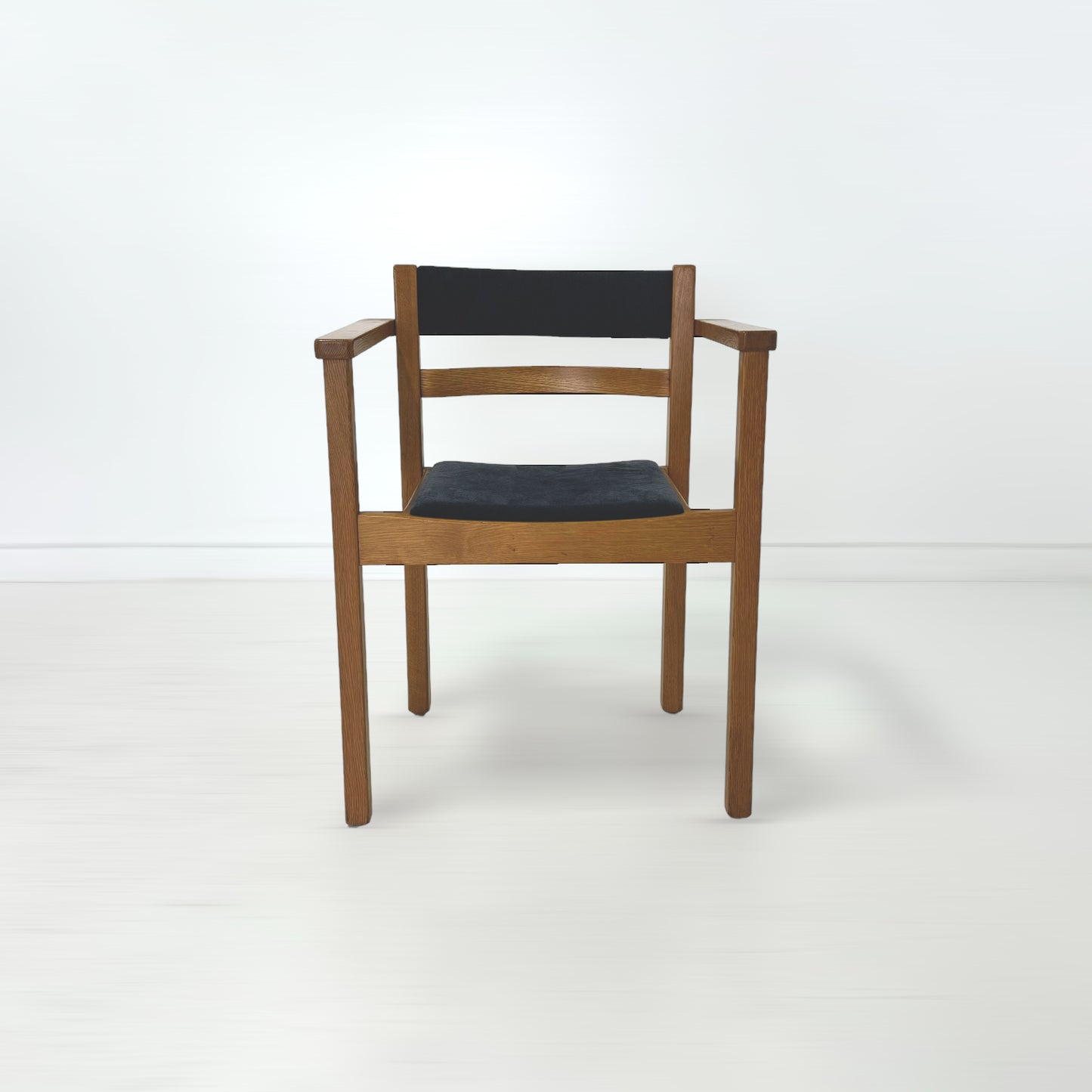 アームチェア Axel Larsson