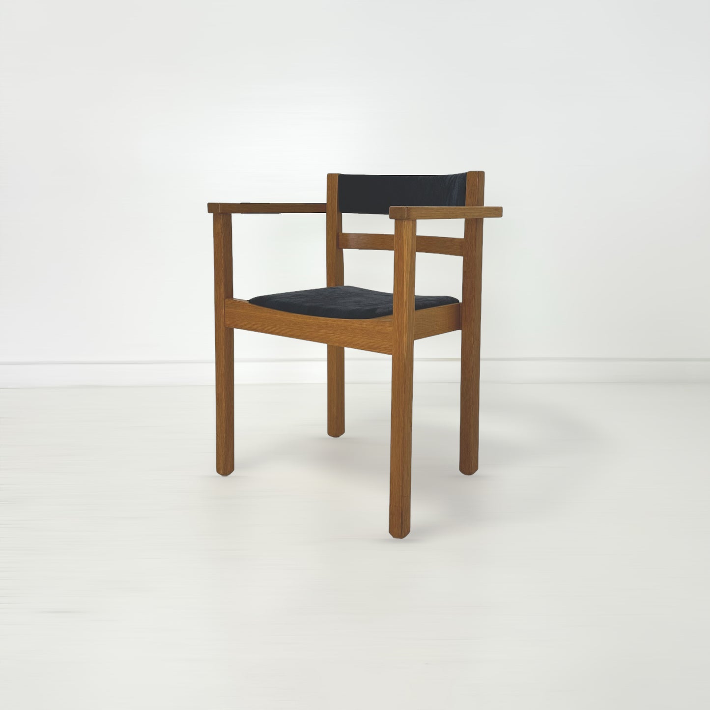 アームチェア Axel Larsson