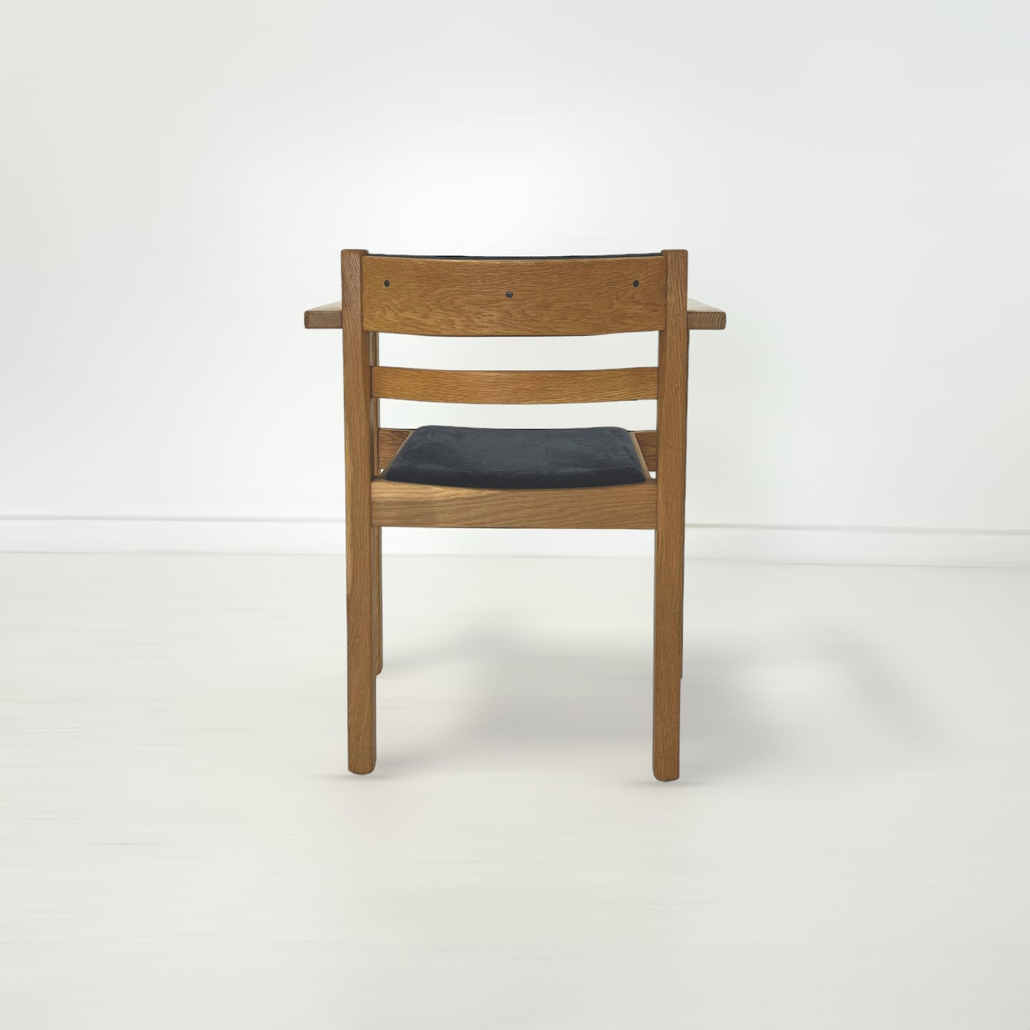 アームチェア Axel Larsson