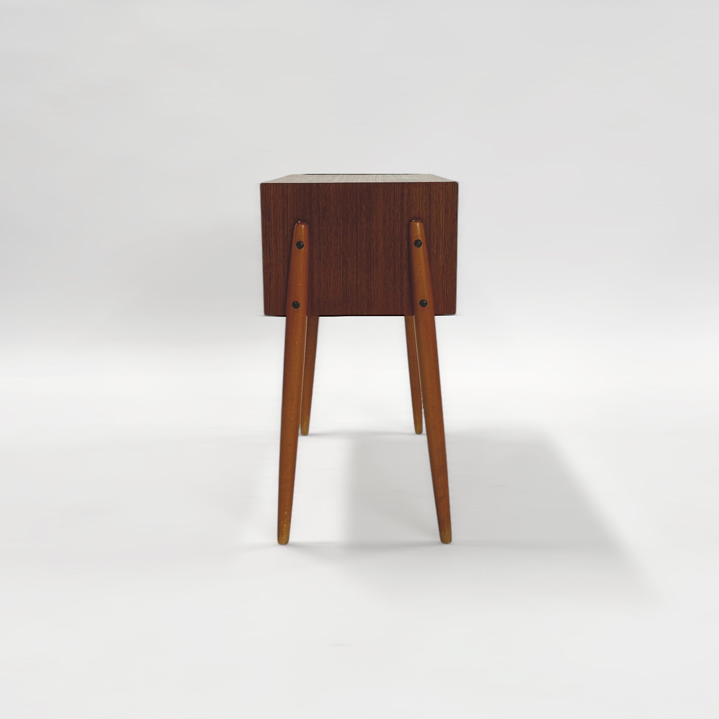 コンソールチェスト