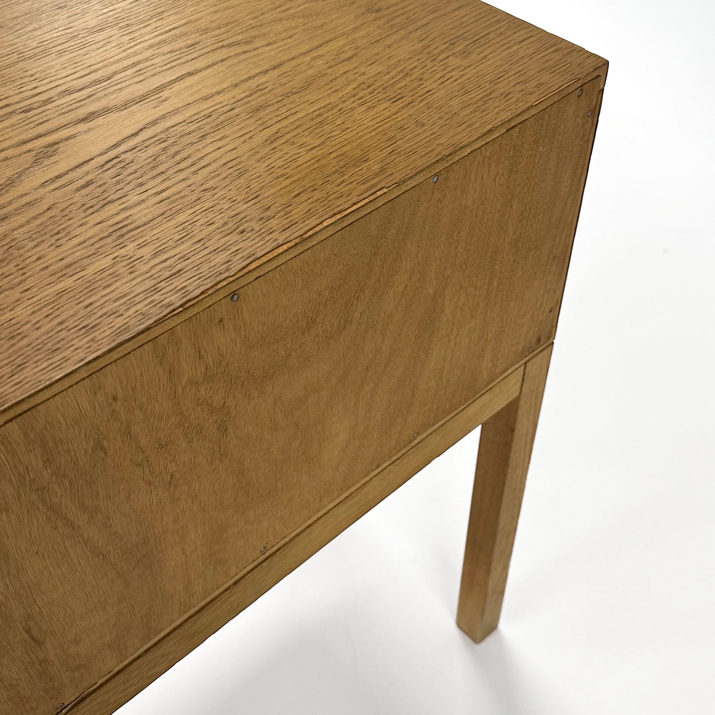 サイドチェスト