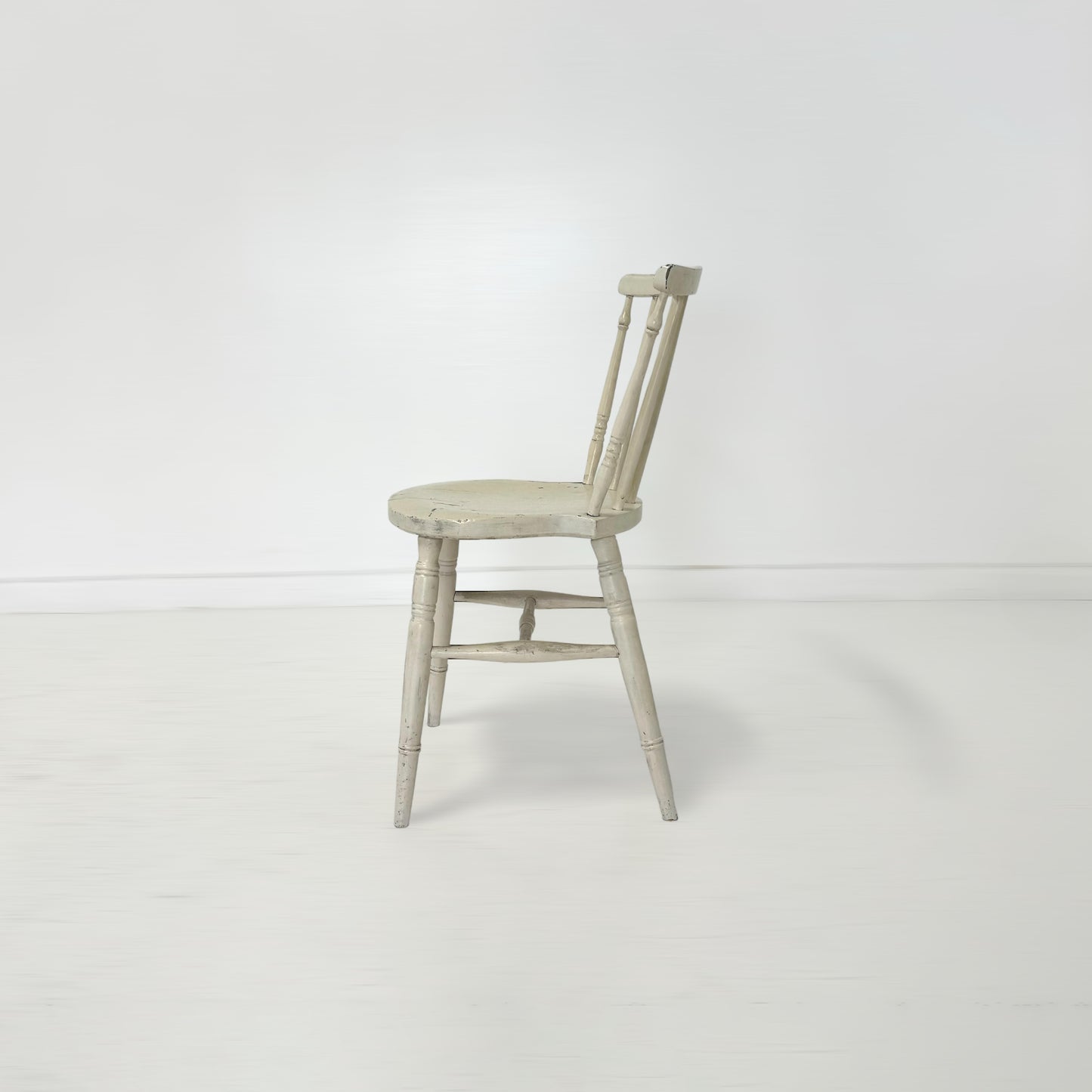 ホワイトチェア