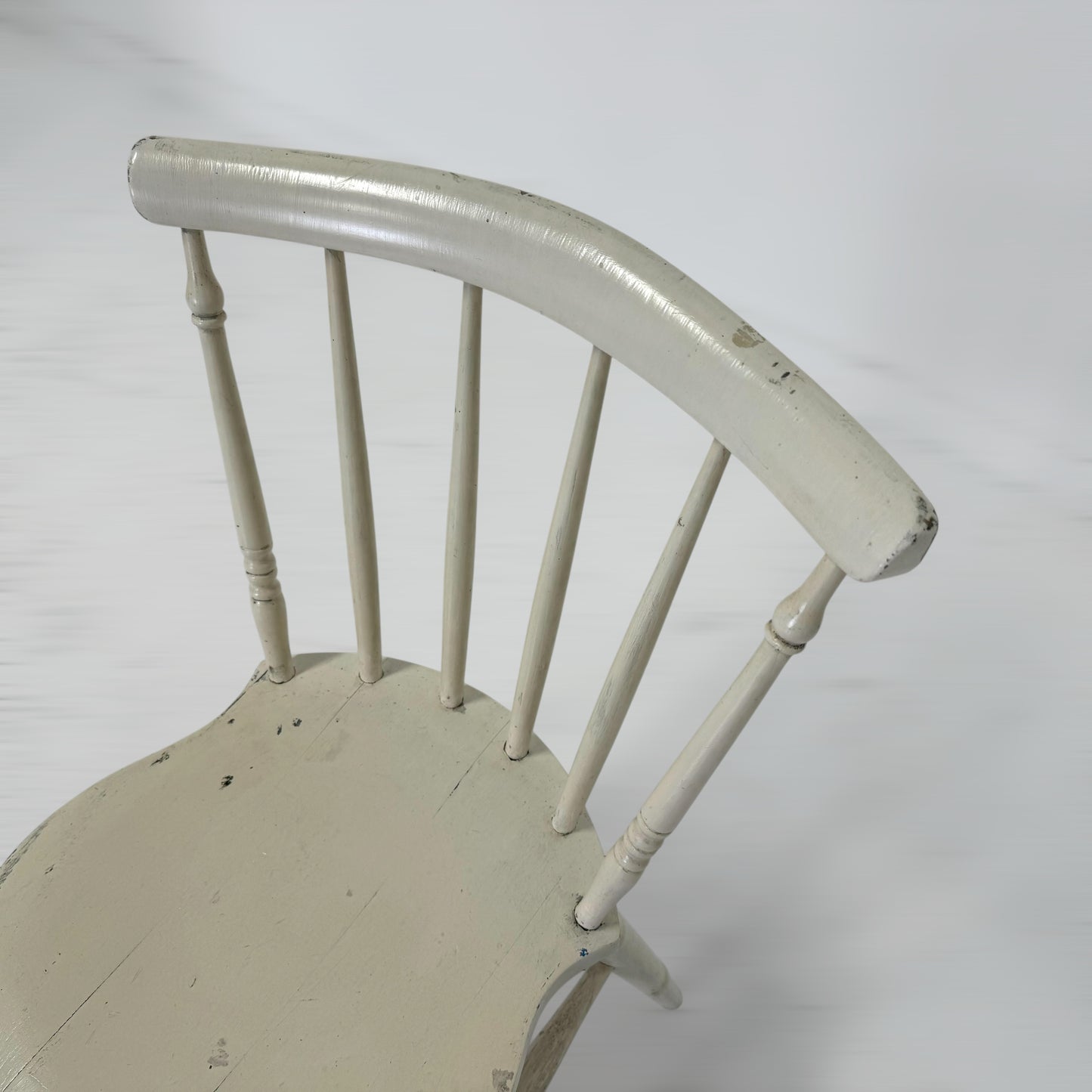 ホワイトチェア