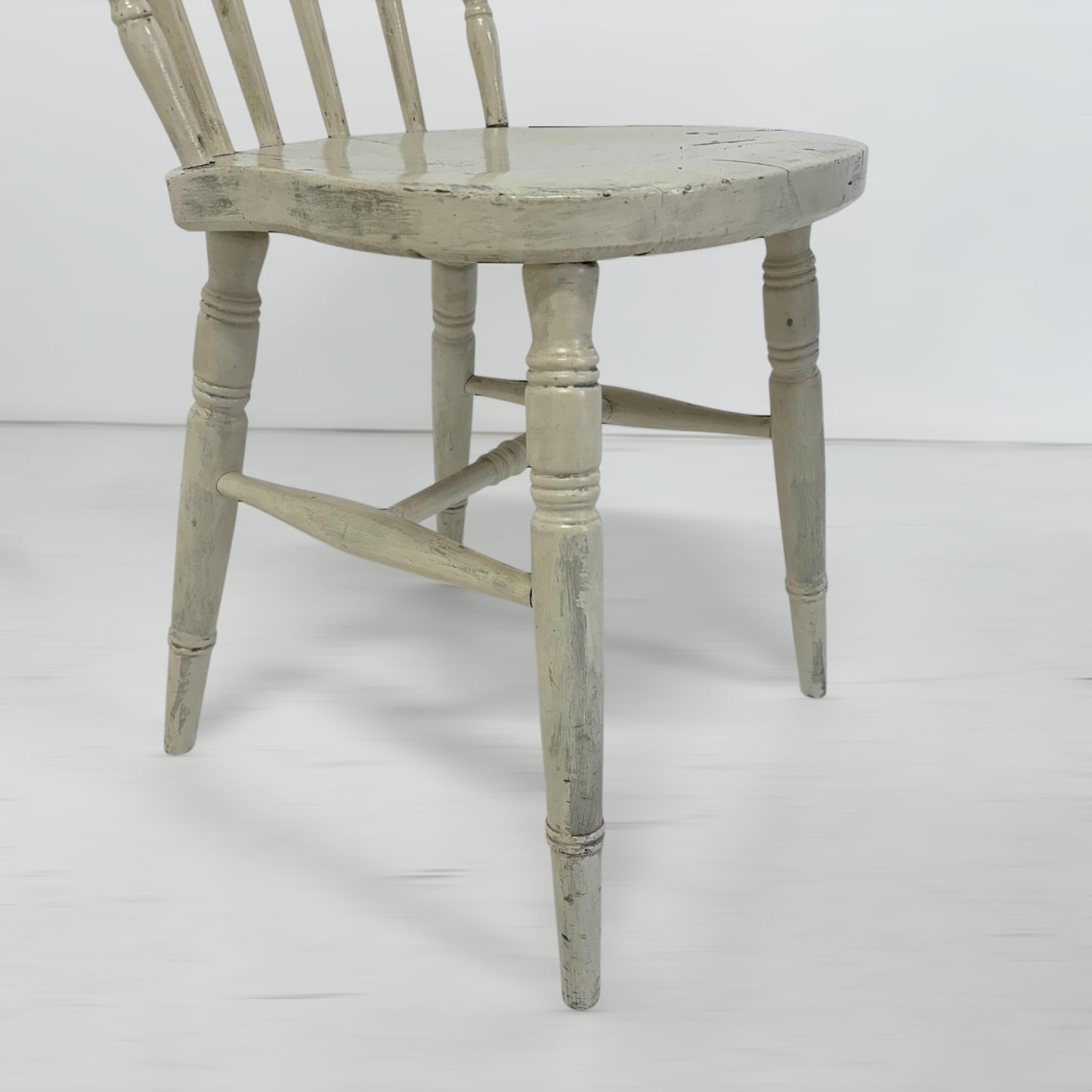 ホワイトチェア