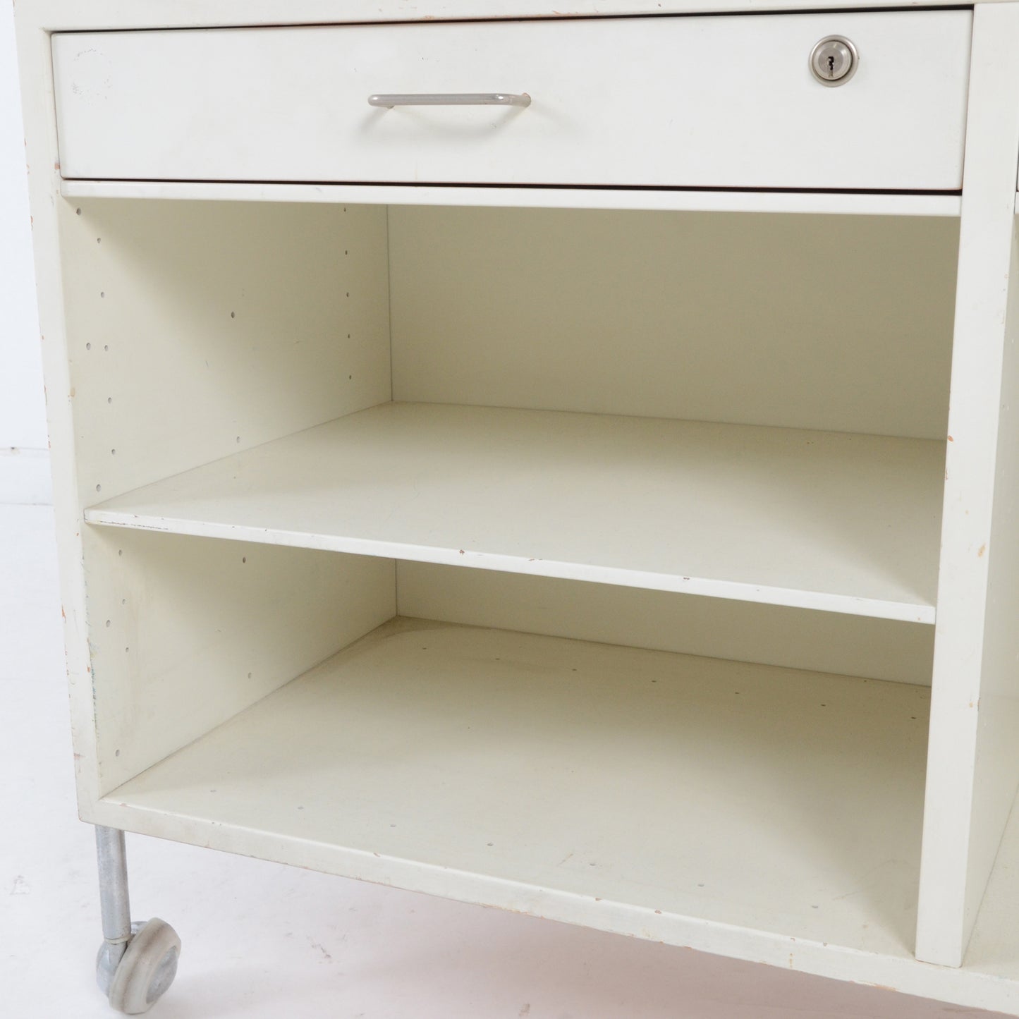 ワゴンチェスト