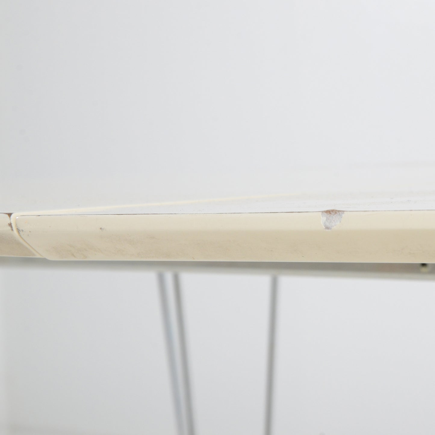 オーバルダイニングテーブル