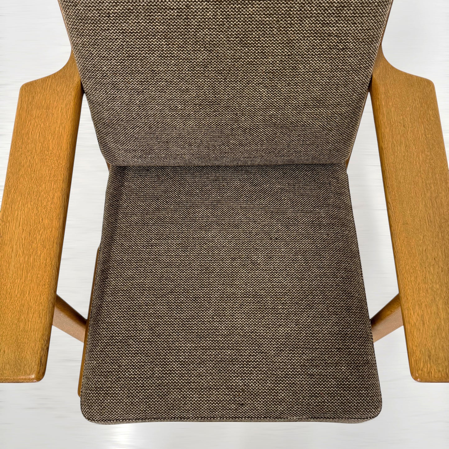 GE290 Hans J. Wegner イージーチェア