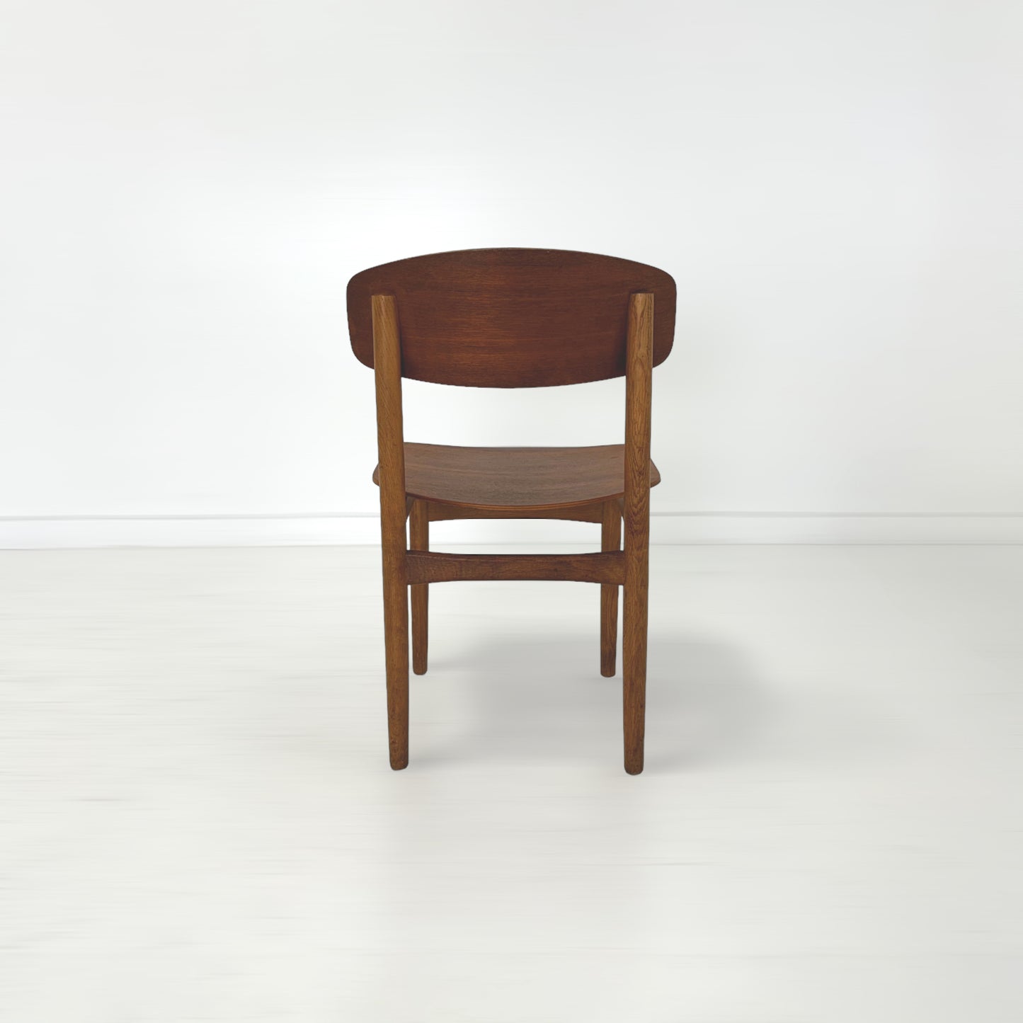 Borge Mogensen Model.122 ダイニングチェア