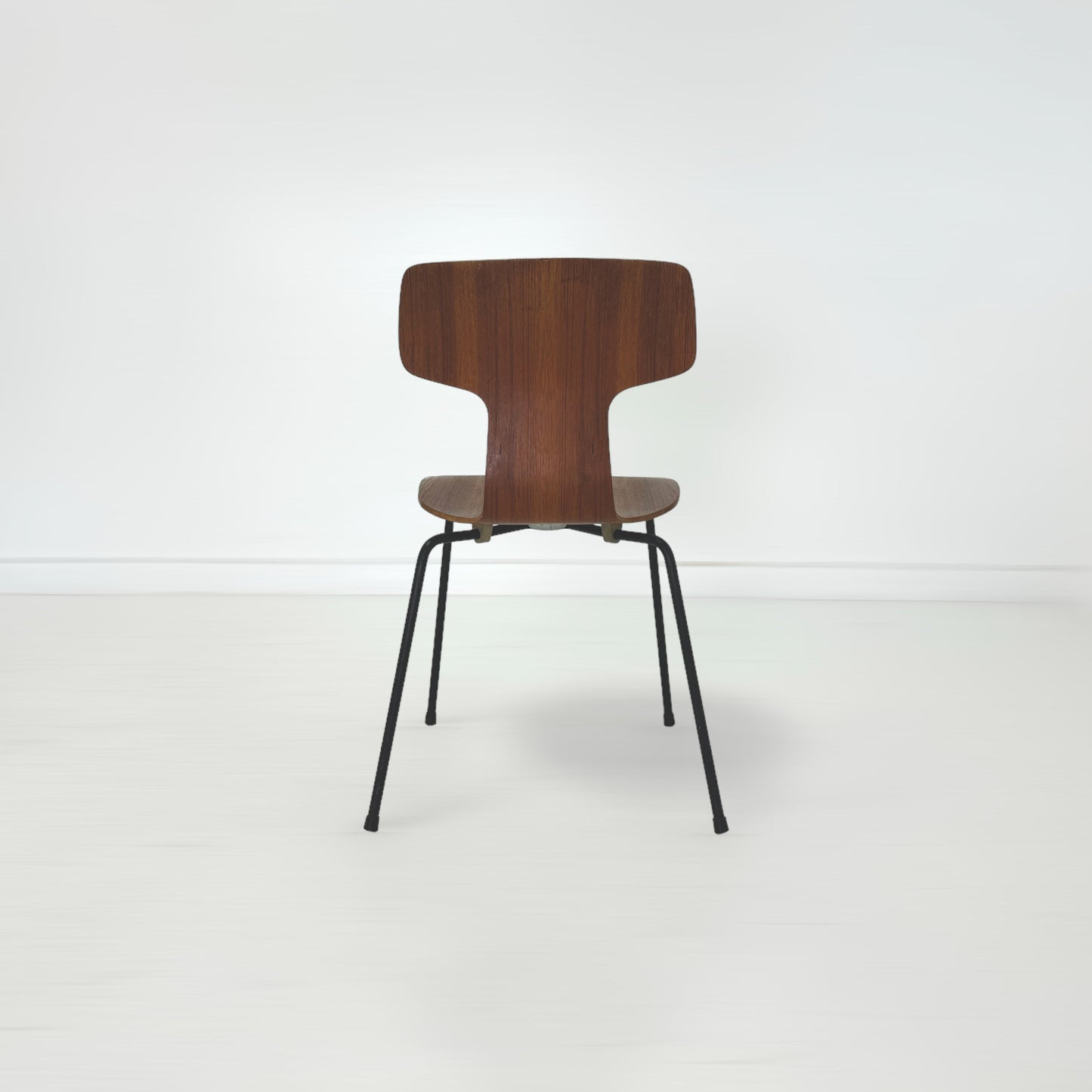 チェア Arne Jacobsen FH3103