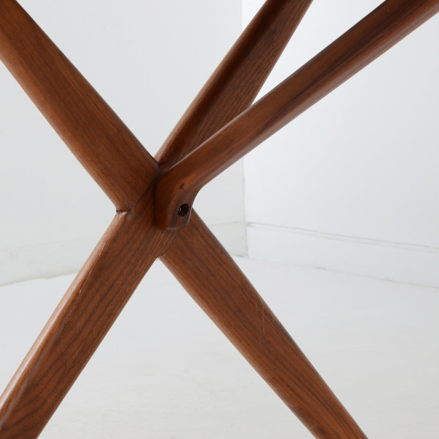 ダイニングテーブル