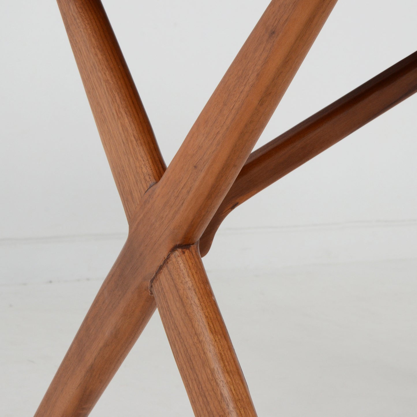 ダイニングテーブル