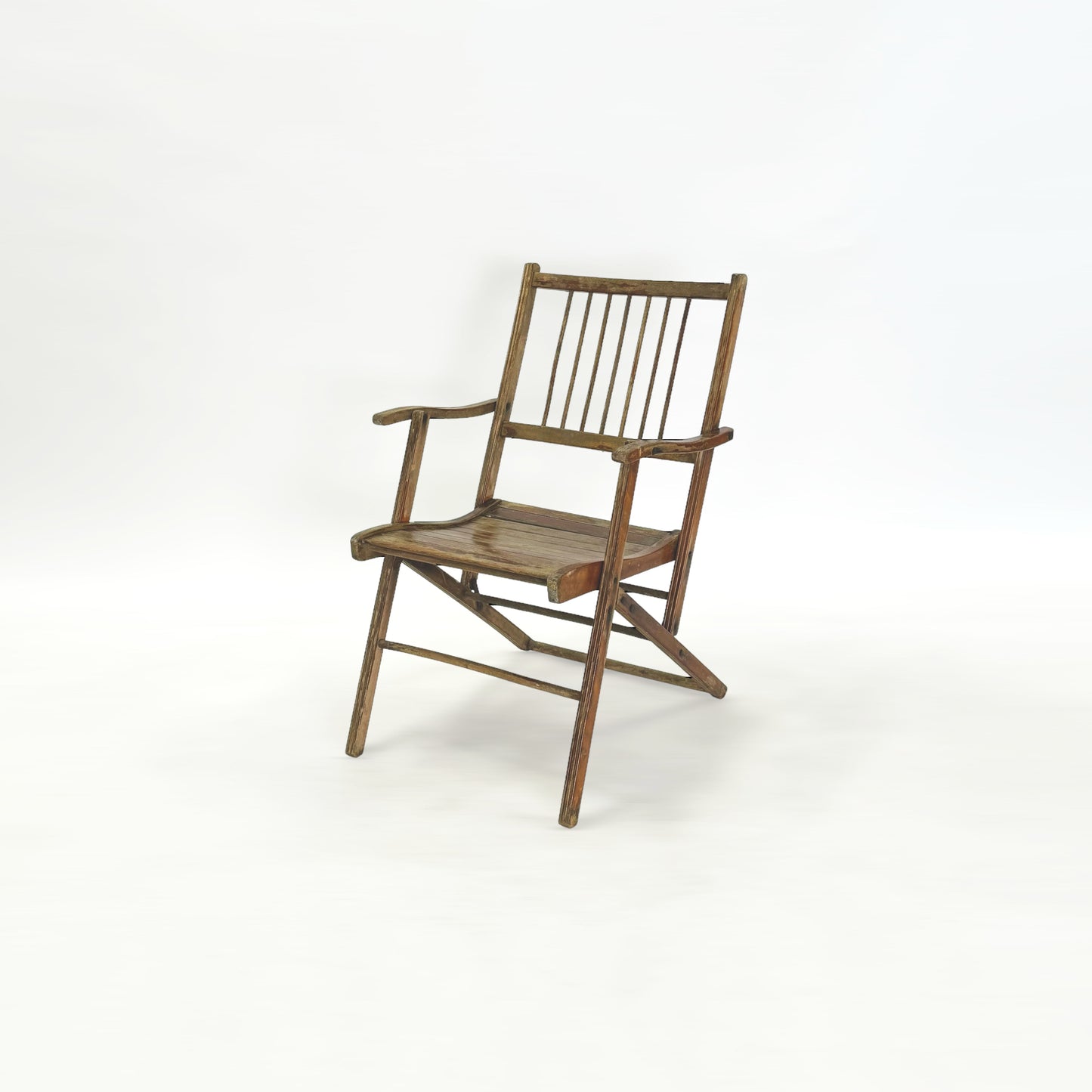 フォールディングチェア