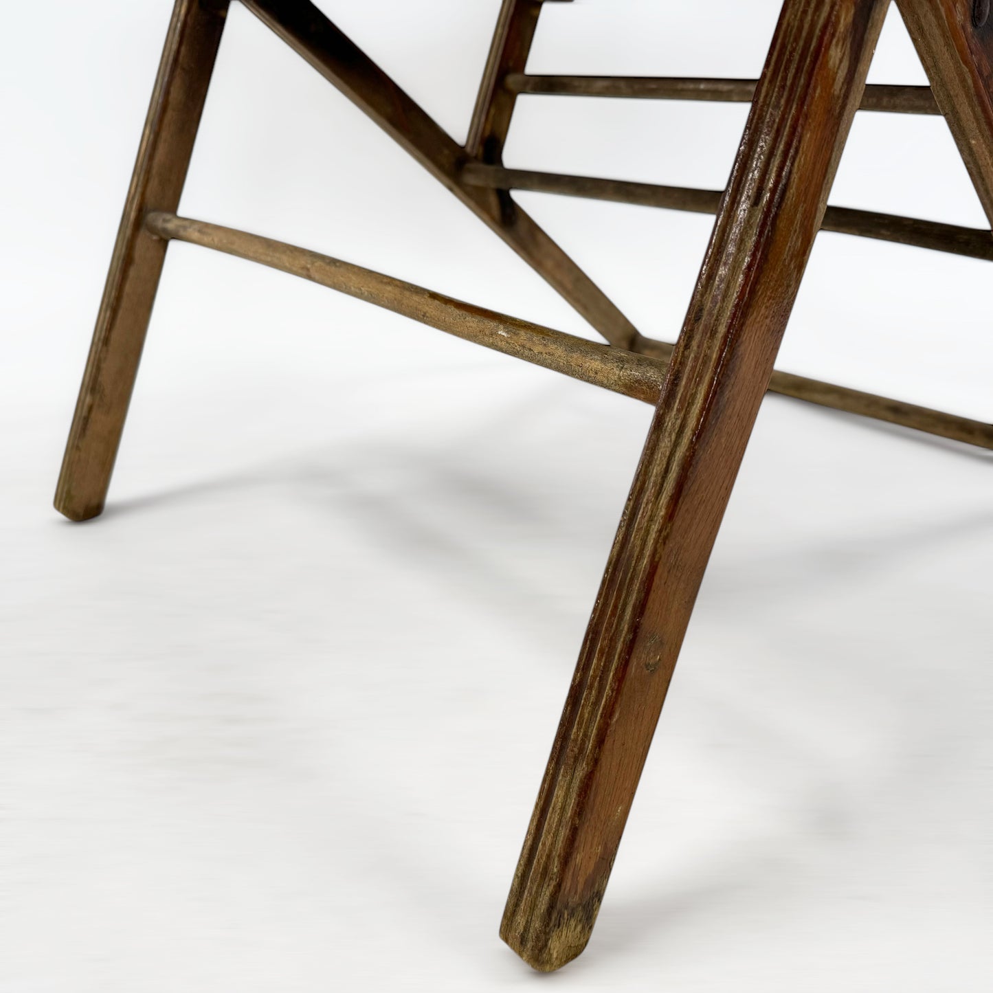 フォールディングチェア