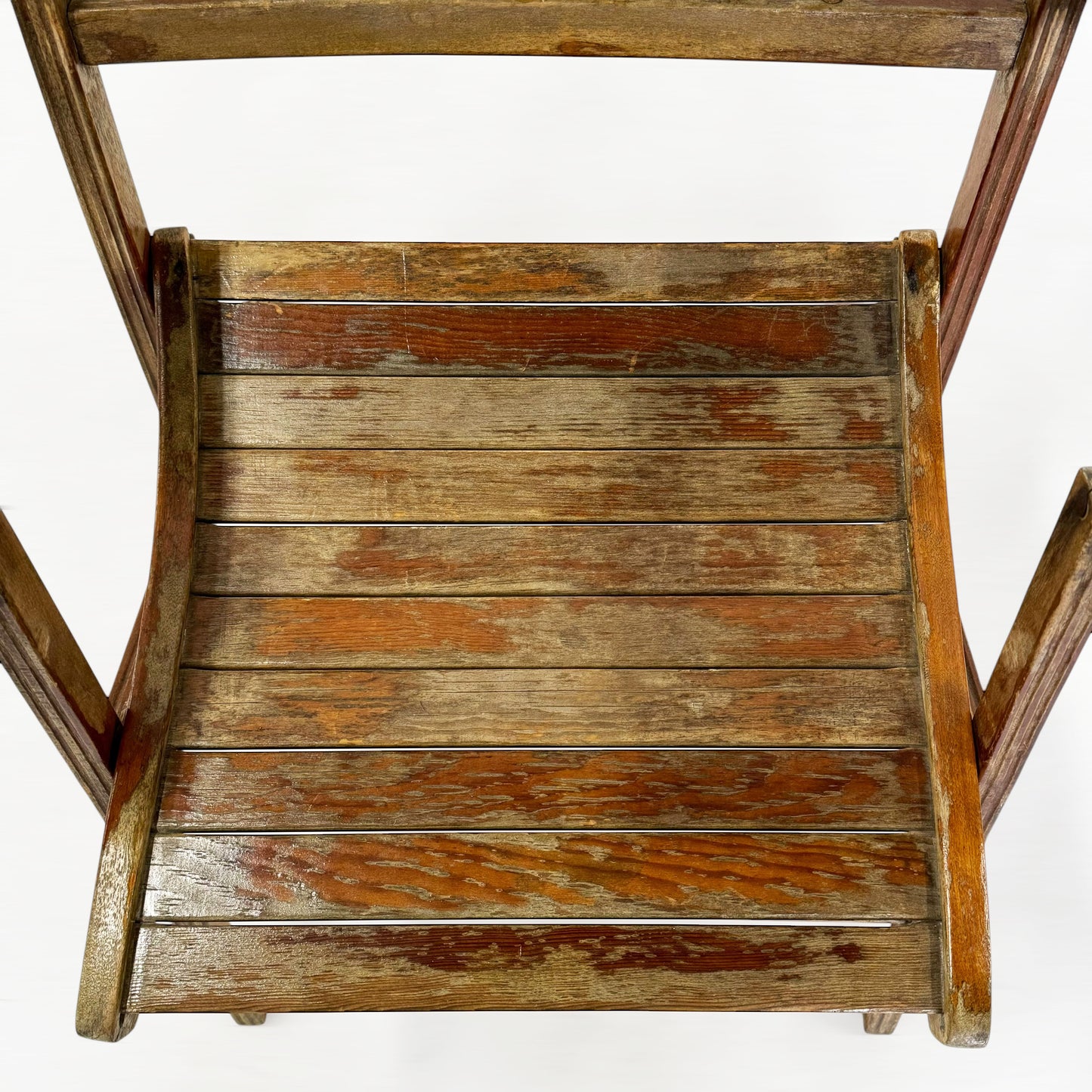 フォールディングチェア