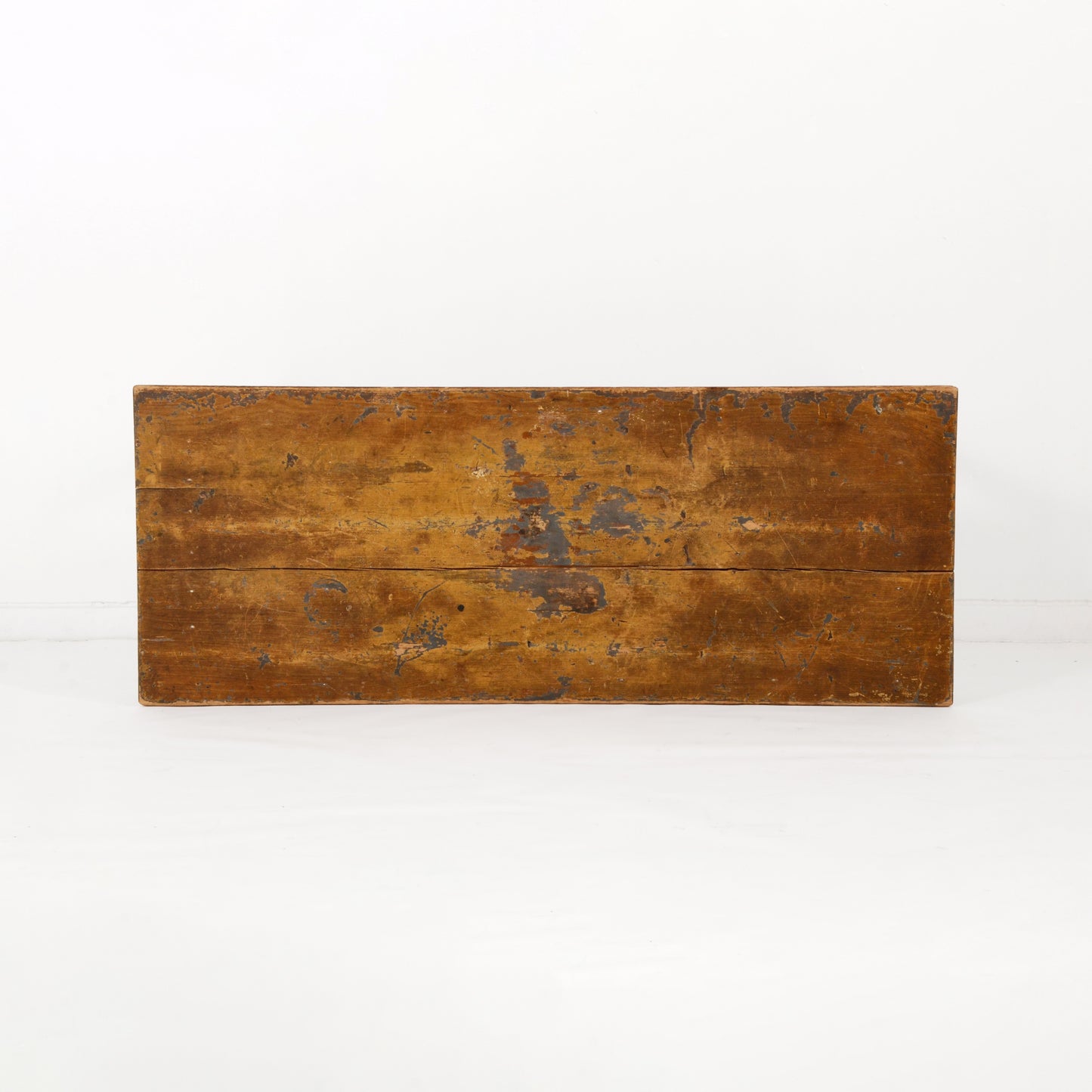 天板：横いっぱいに割れがございます