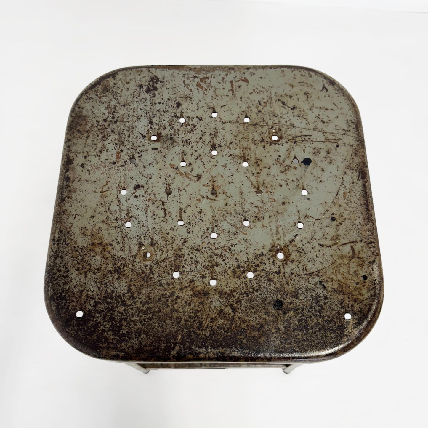 メタルハイスツール