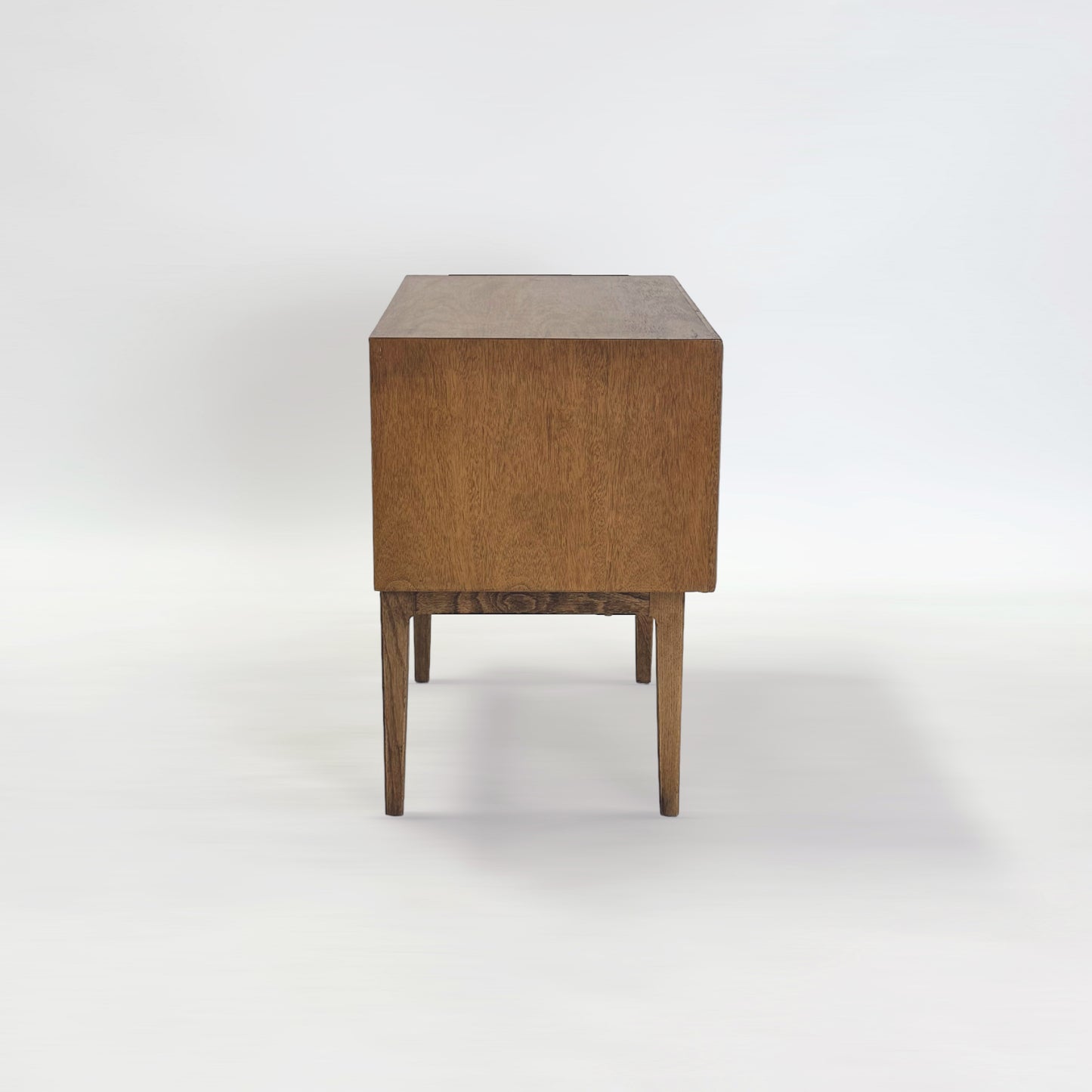 Vignola Furniture ナイトスタンド