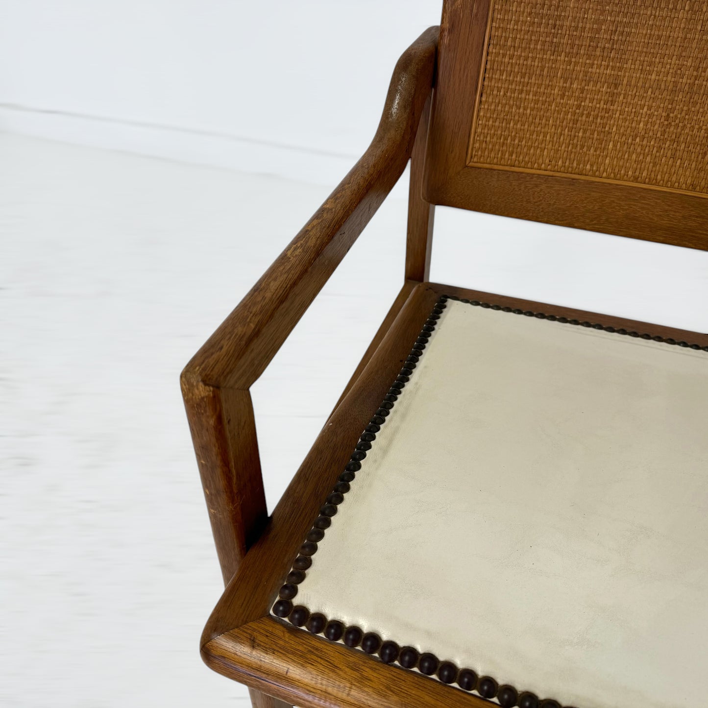 アームチェア ホワイトレザー