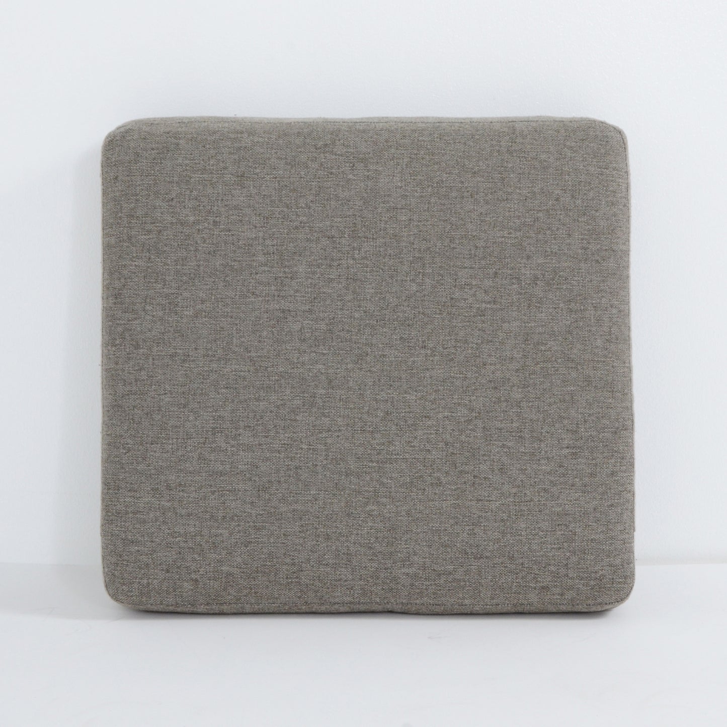 Hans J. Wegner CH163 3シーターソファ