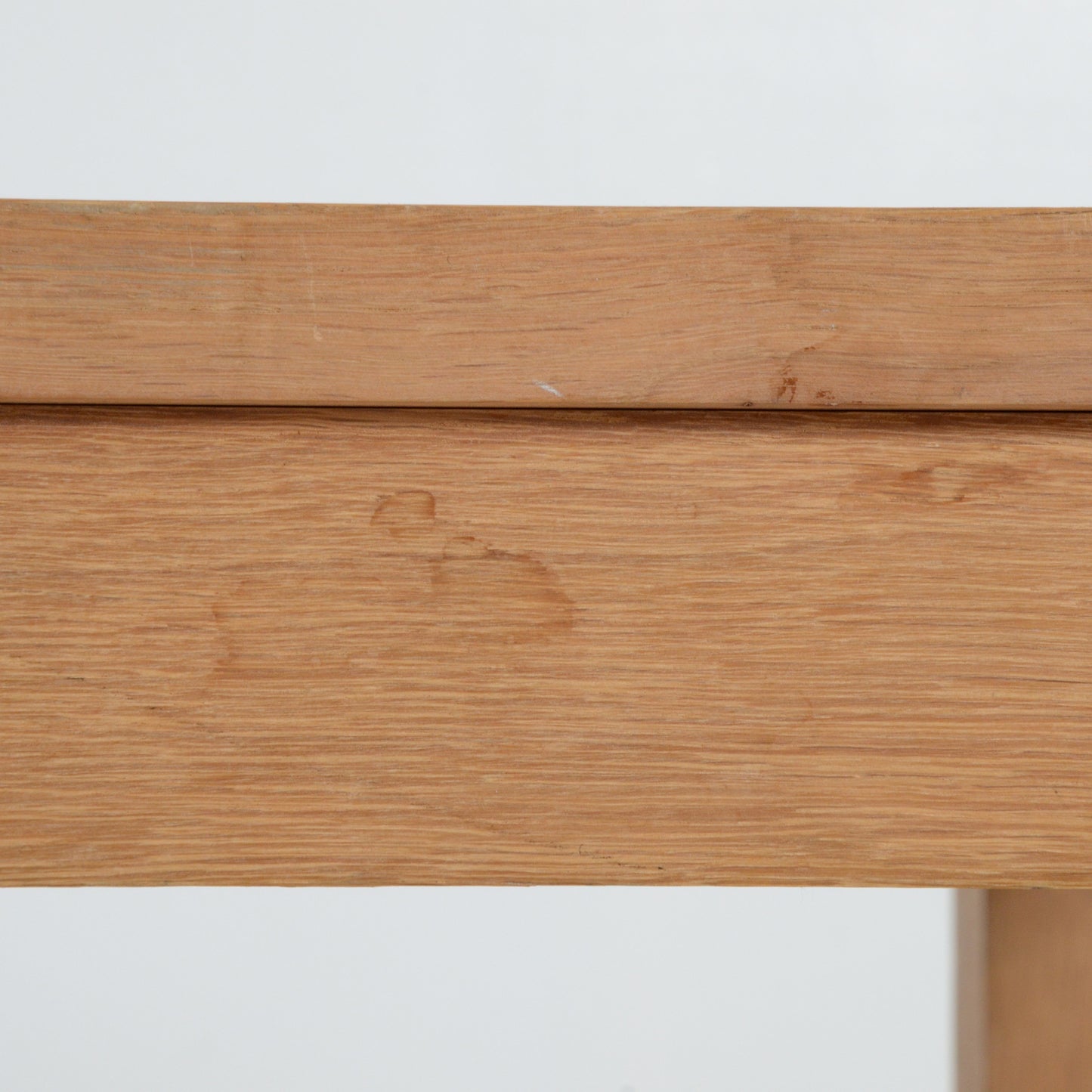 ナチュラルダイニングテーブル