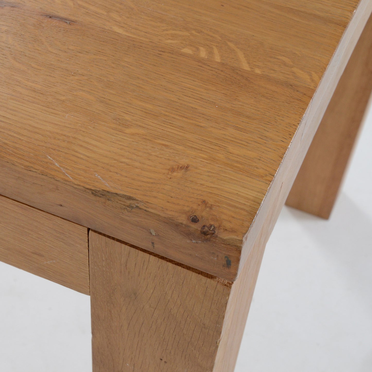 ナチュラルダイニングテーブル