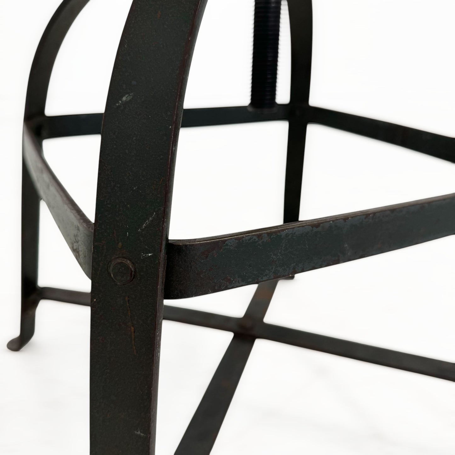 カウンタースツール