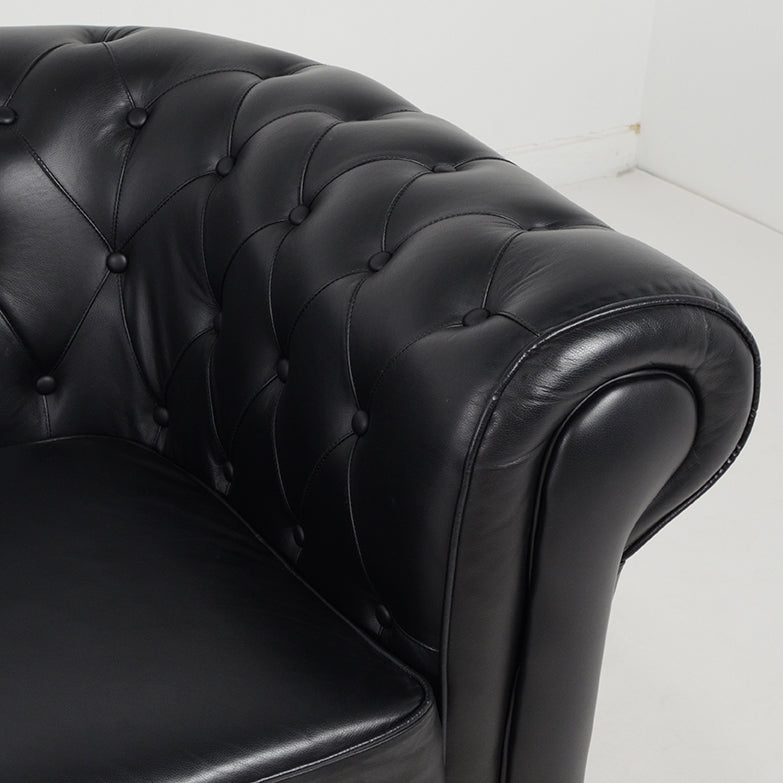 ブラック3シーターソファ